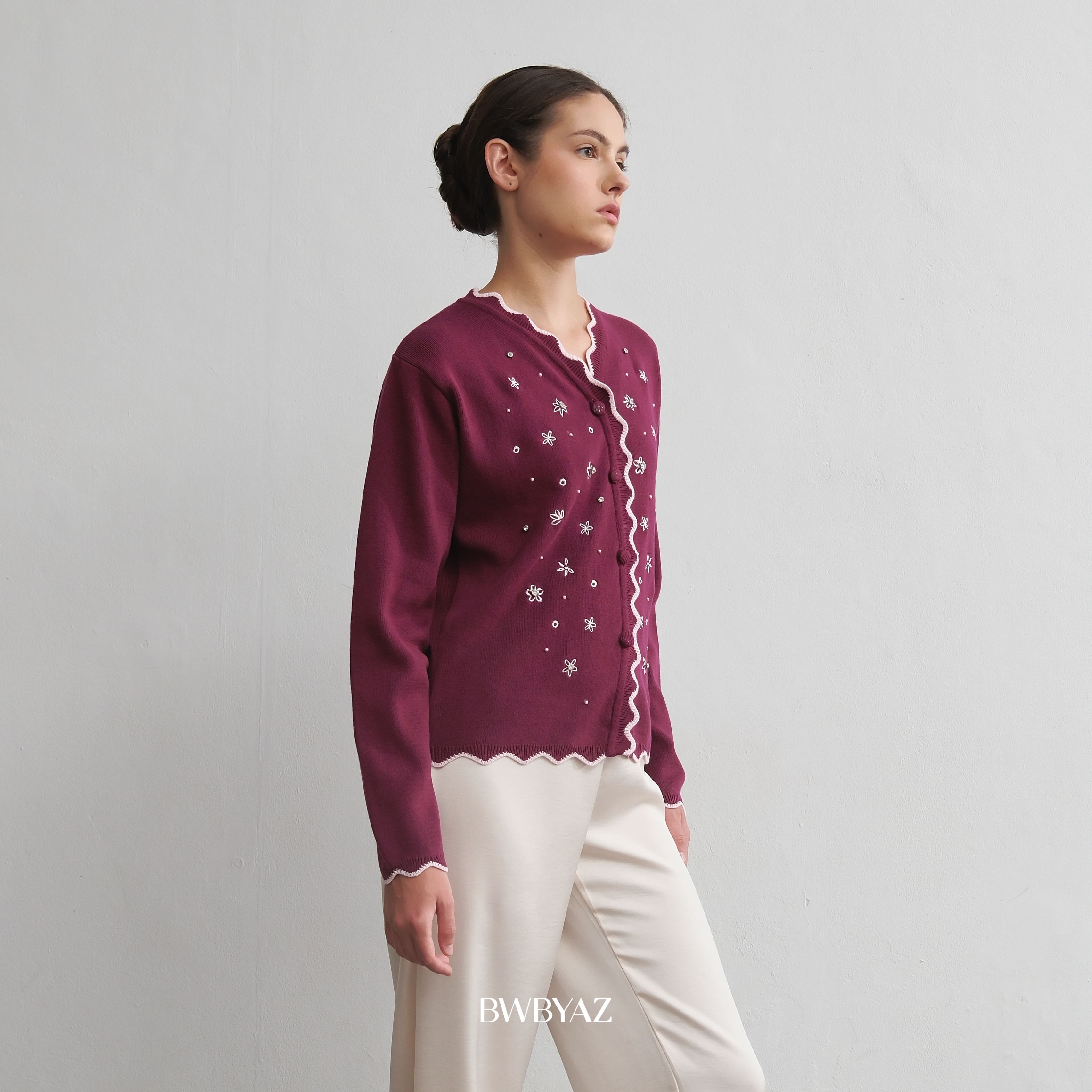 BWBYAZ - Winslie Petal Cardigan