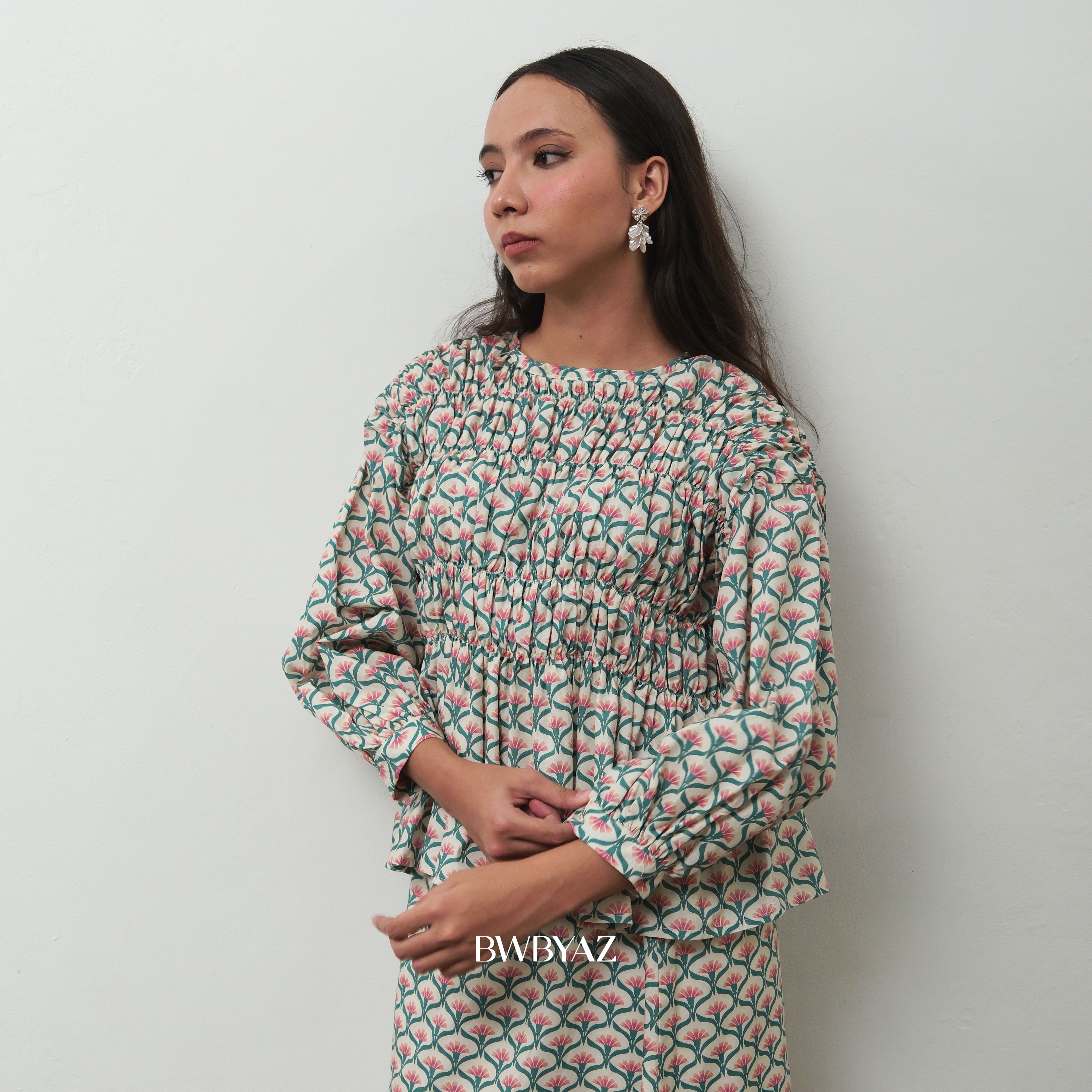 BWBYAZ - Pamela Shirred Blouse Signature