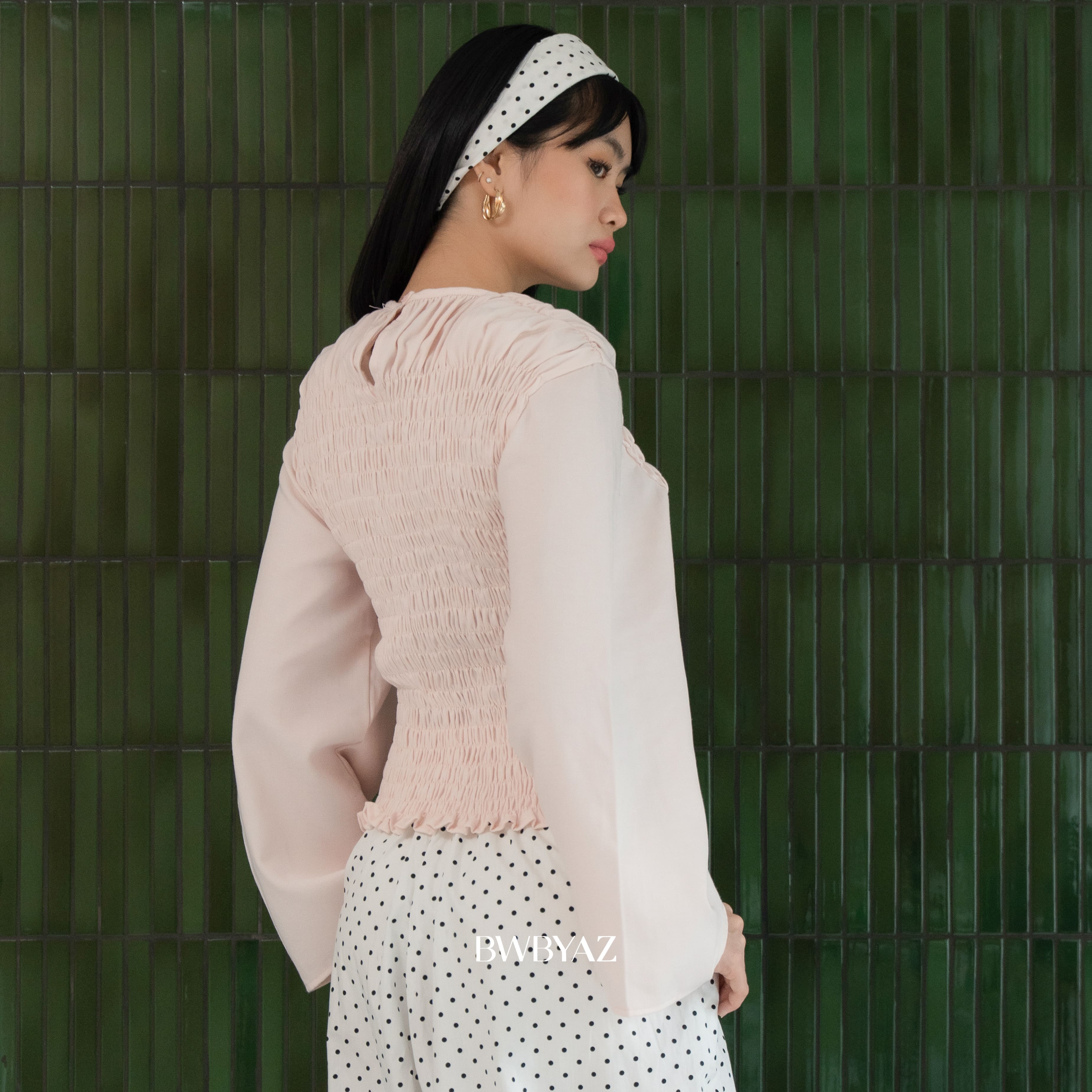BWBYAZ - Illaya Shirred Blouse (READY STOCK)