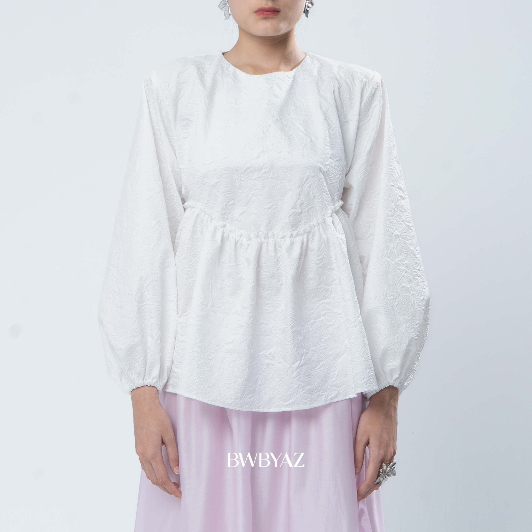 BWBYAZ - Zaliyah Flowy Blouse
