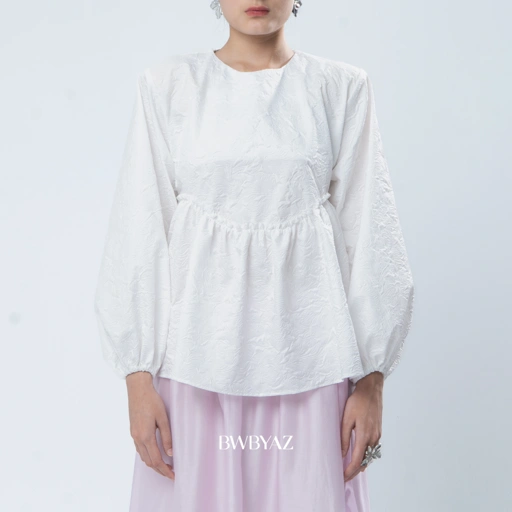 Image of BWBYAZ - Zaliyah Flowy Blouse