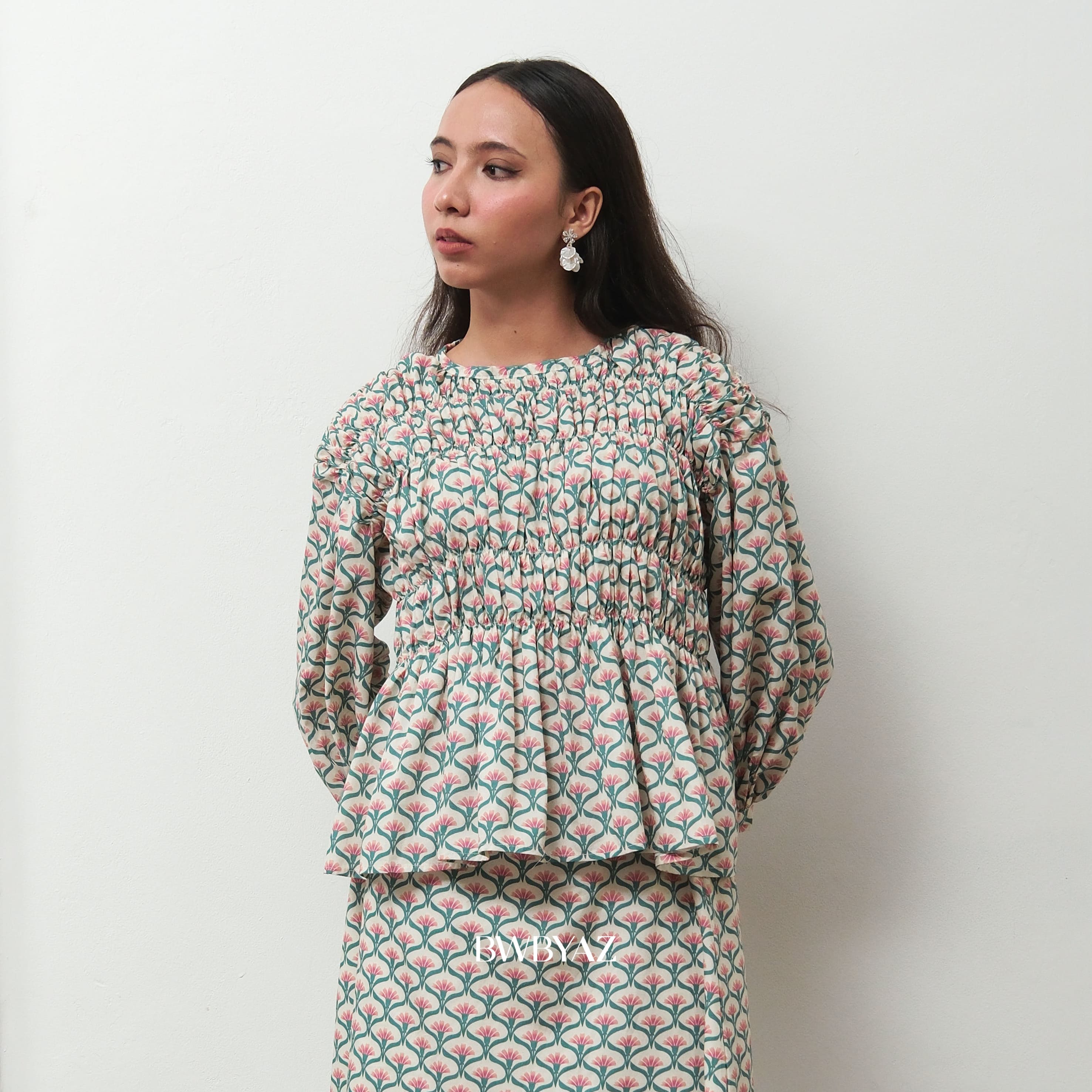 BWBYAZ - Pamela Shirred Blouse Signature (READY STOCK)