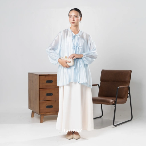 Image of BWBYAZ - Ayundari Pleats Outer (READY STOCK)