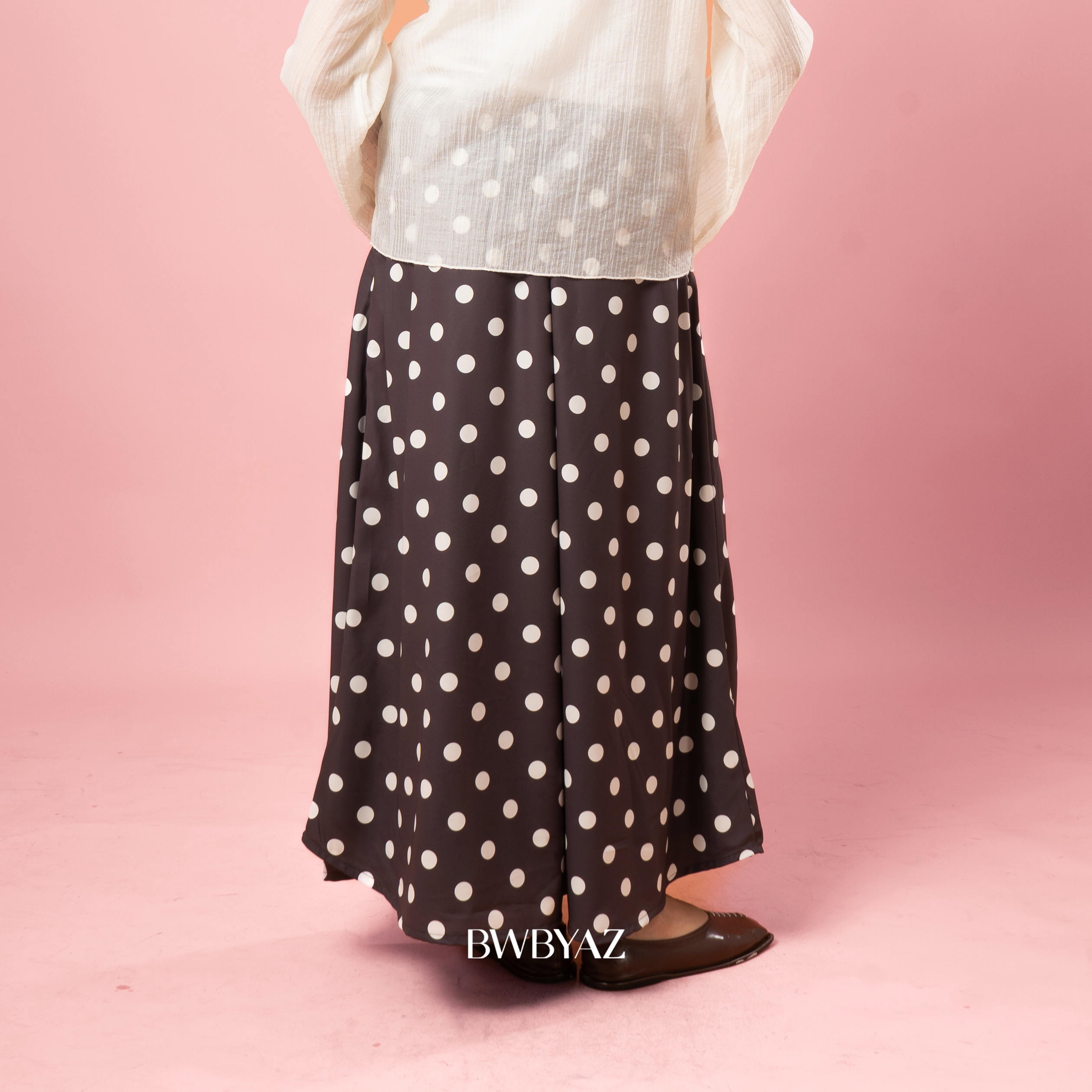 BWBYAZ STAPLE EASE -  Lana Skirt Dotty (READY STOCK)