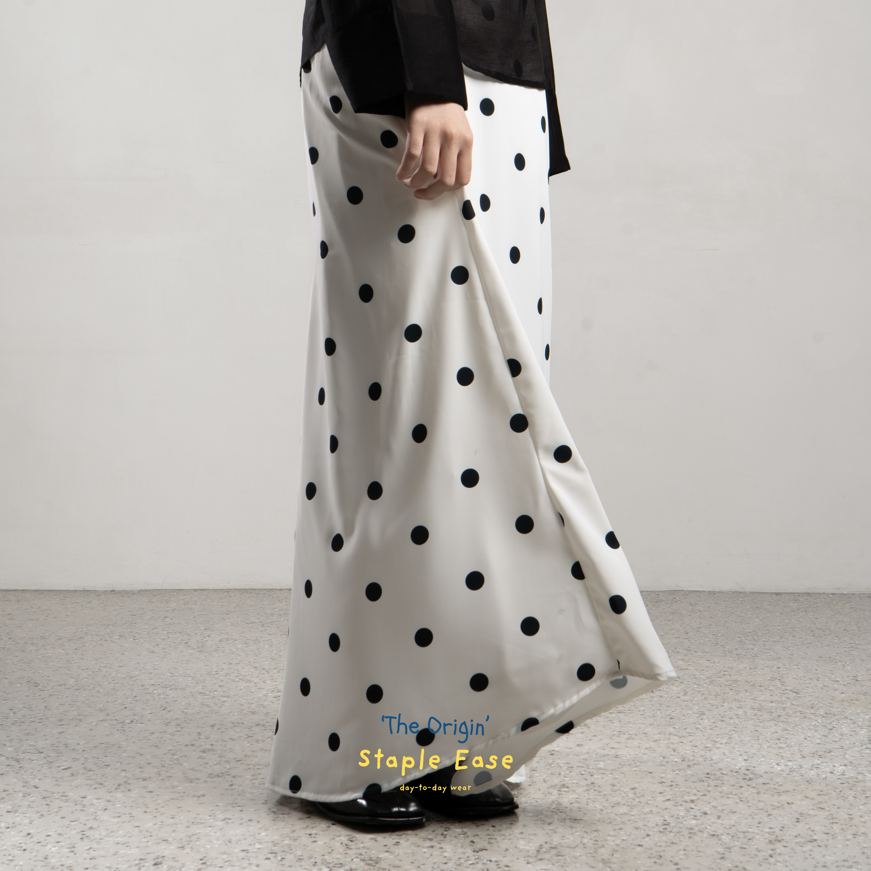 BWBYAZ STAPLE EASE -  Lana Skirt Dotty (READY STOCK)