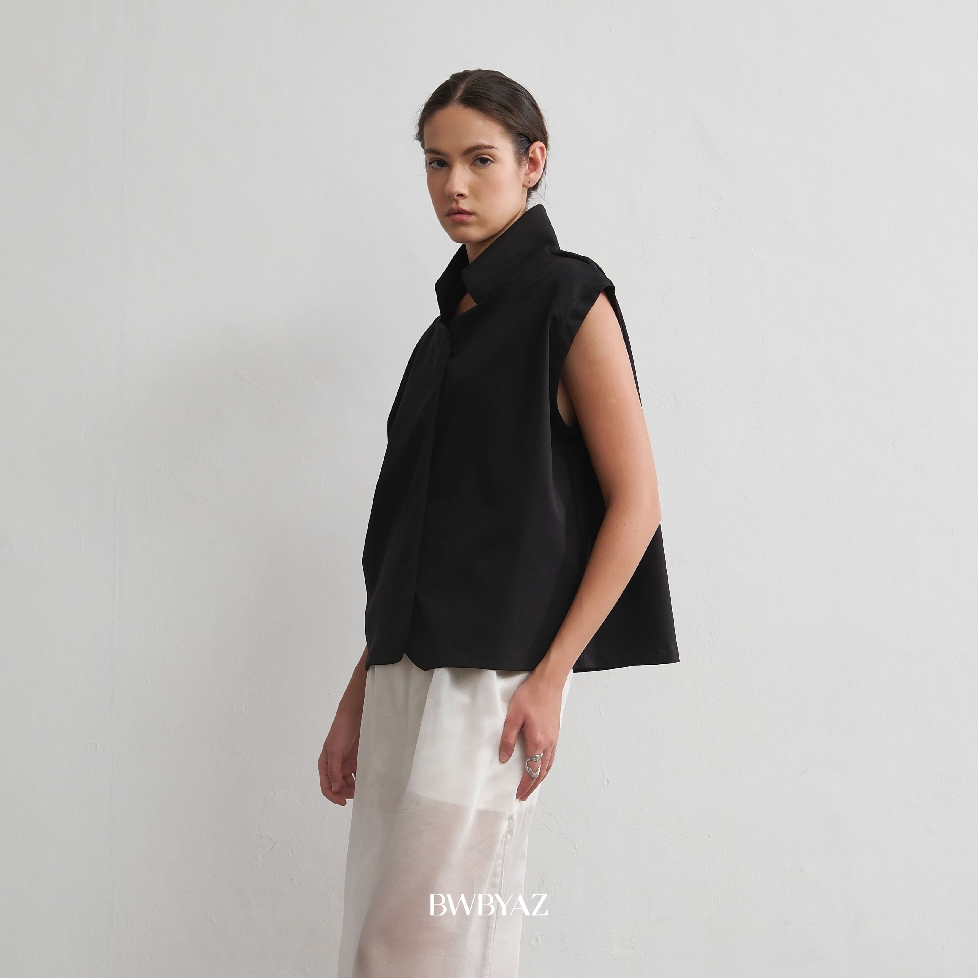 BWBYAZ  - Ellie Boxy Vest