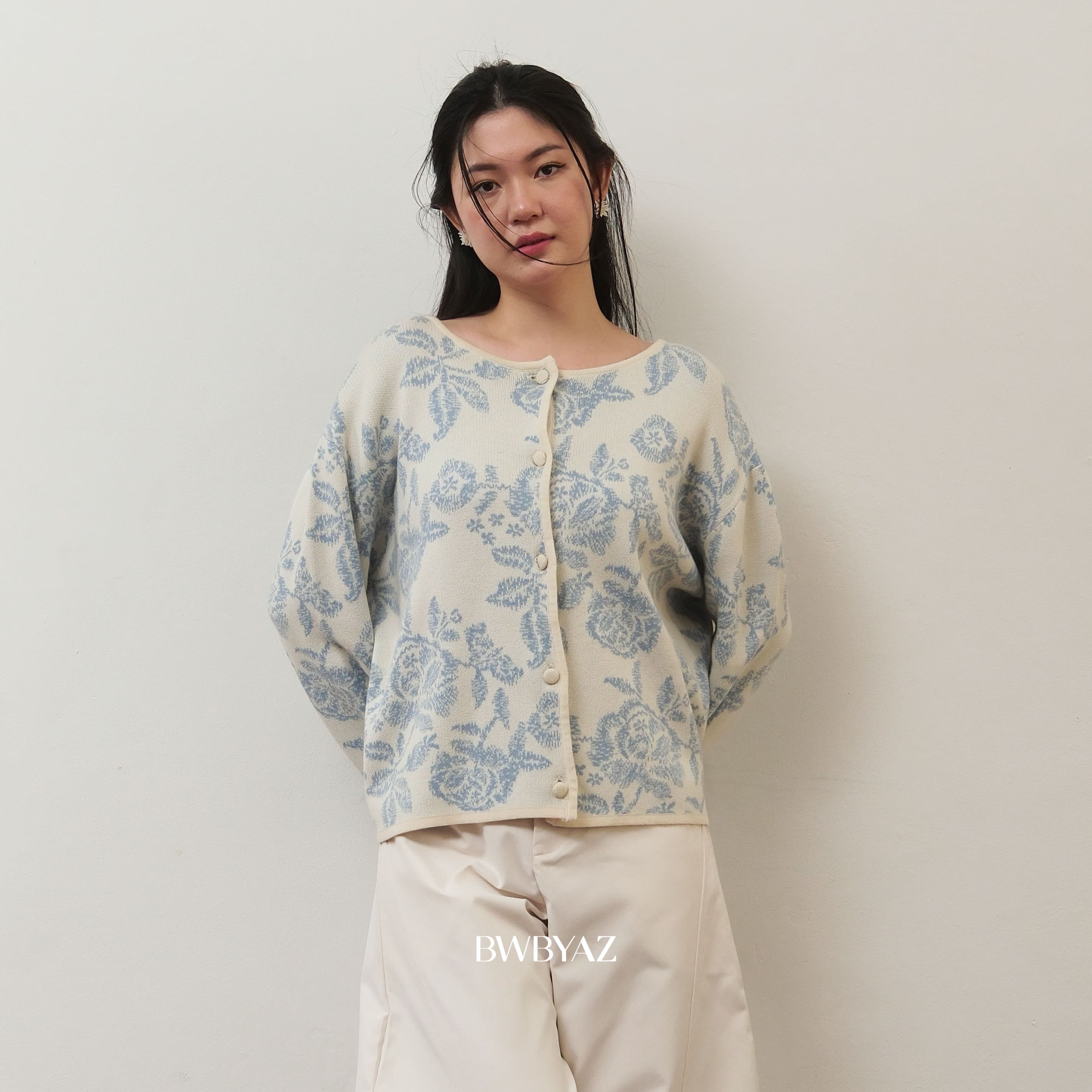 BWBYAZ STAPLE EASE -  Aurelie Floral Cardigan