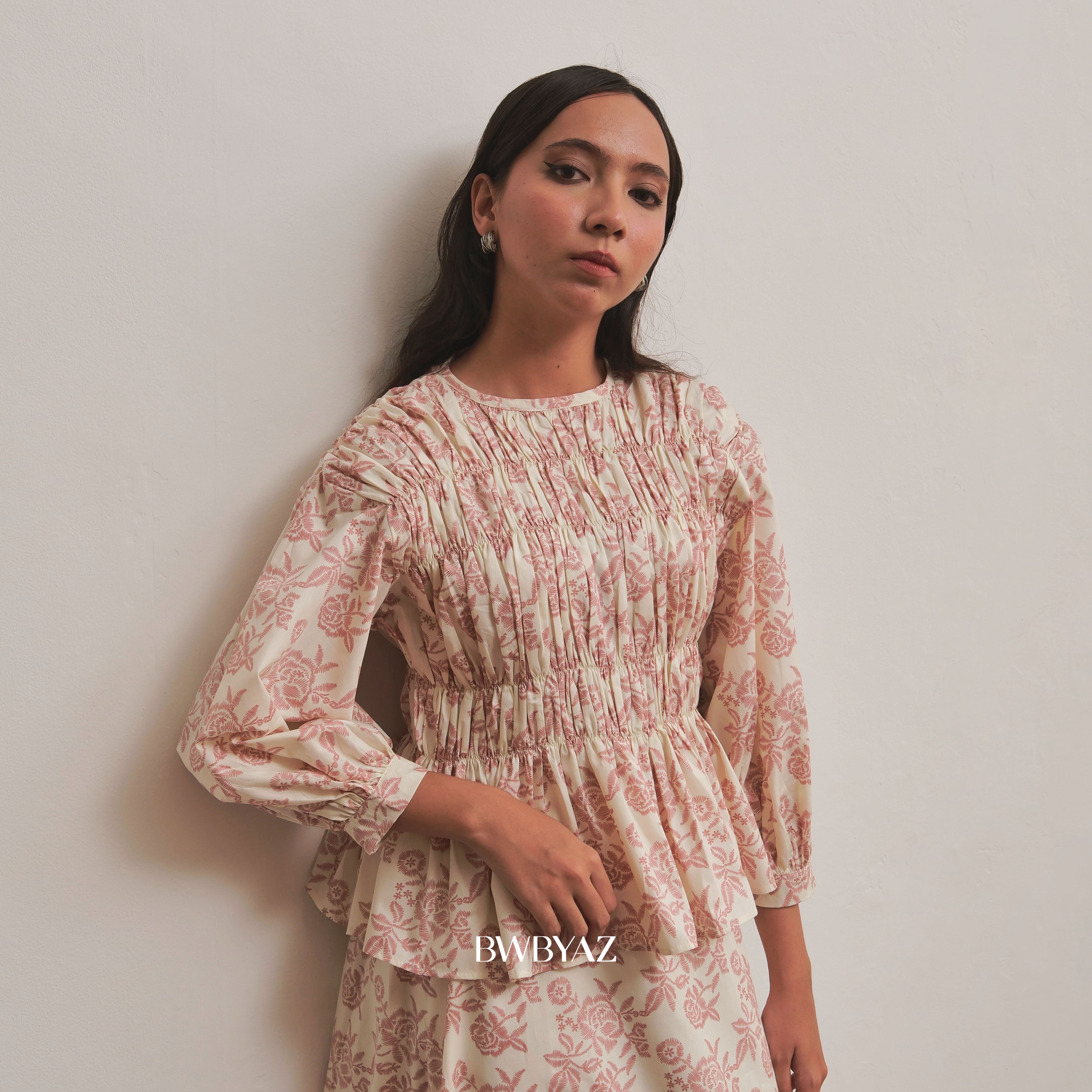 BWBYAZ - Pamela Shirred Blouse Signature