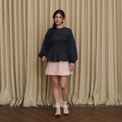 BWBYAZ - Rissa Shirred Top (READY STOCK).