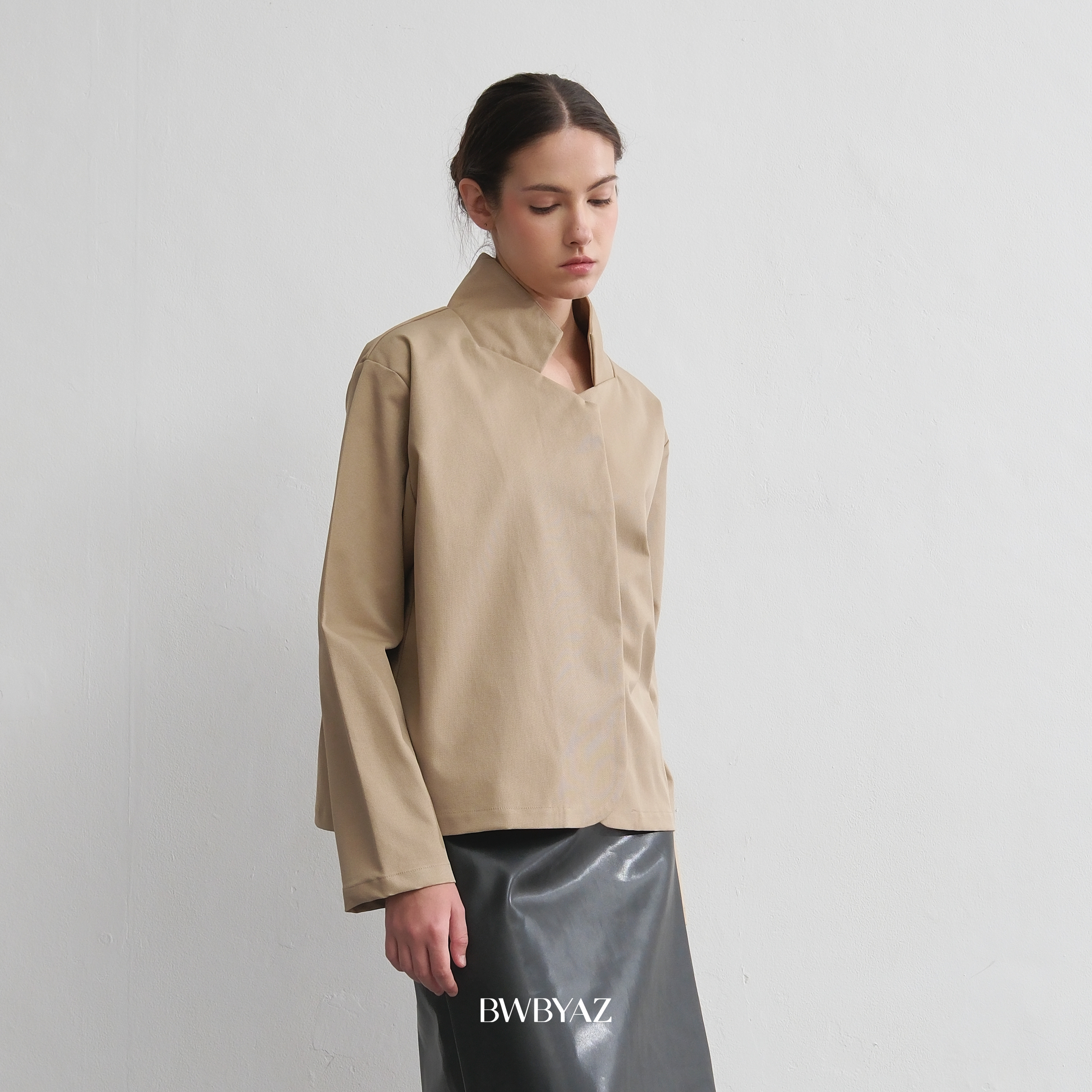 BWBYAZ - Clara Boxy Jacket (READY STOCK)
