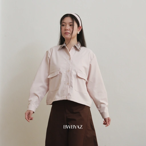 BWBYAZ - Kiana Boxy Jacket (READY STOCK).
