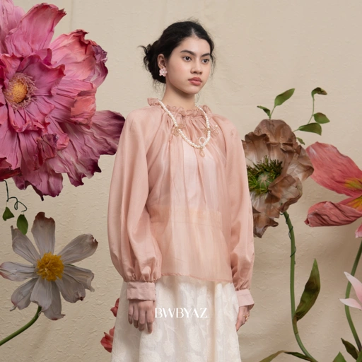 Image of BWBYAZ JFW COLLECTION - Celia Puff Blouse (READY STOCK)