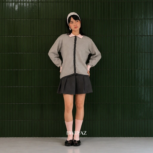 Image of BWBYAZ STAPLE EASE- Sora Knit Shirt (READY STOCK)