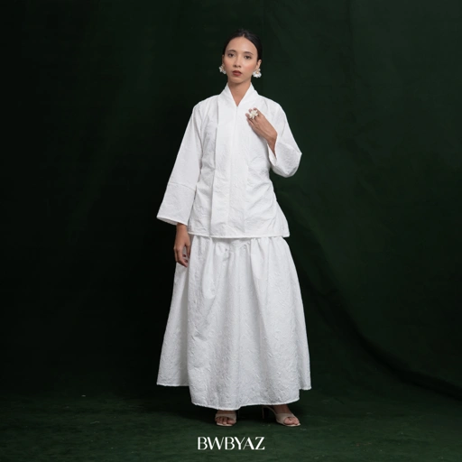 Image of BWBYAZ RONA JELITA JMFW COLLECTION -  Onara Ayu Kebaya