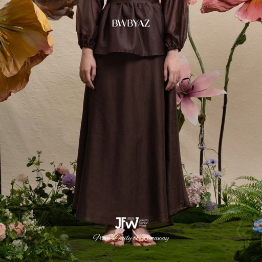 Image of BWBYAZ JFW COLLECTION - Eloir Sheer Skirt