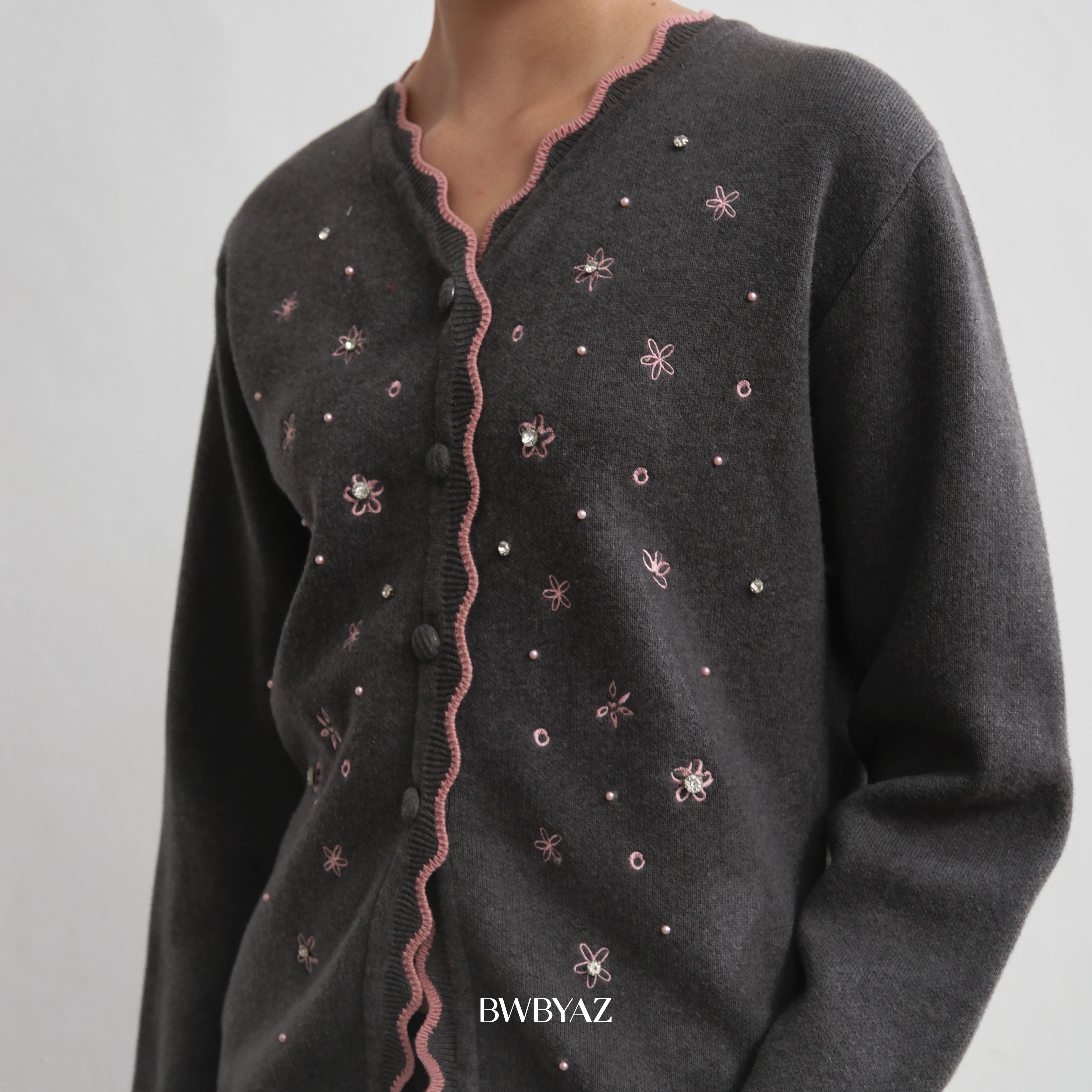 BWBYAZ - Winslie Petal Cardigan