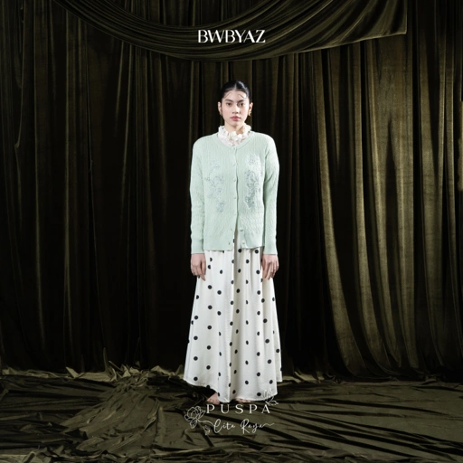 Image of BWBYAZ - PUSPA CITA RAYA - Kasyara Cable Knit Cardigan (READY STOCK)