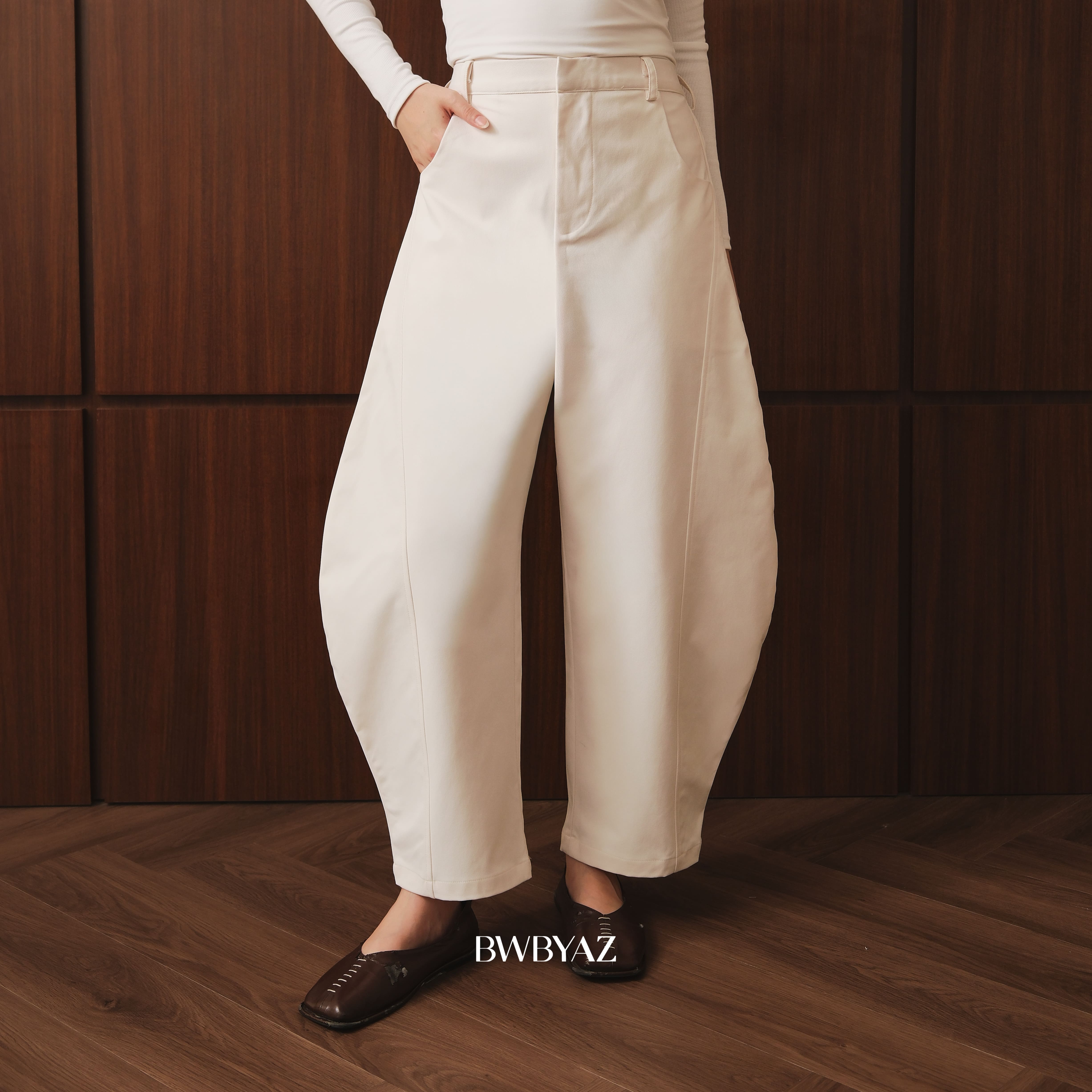 BWBYAZ - Riley Barrel Pants (READY STOCK)