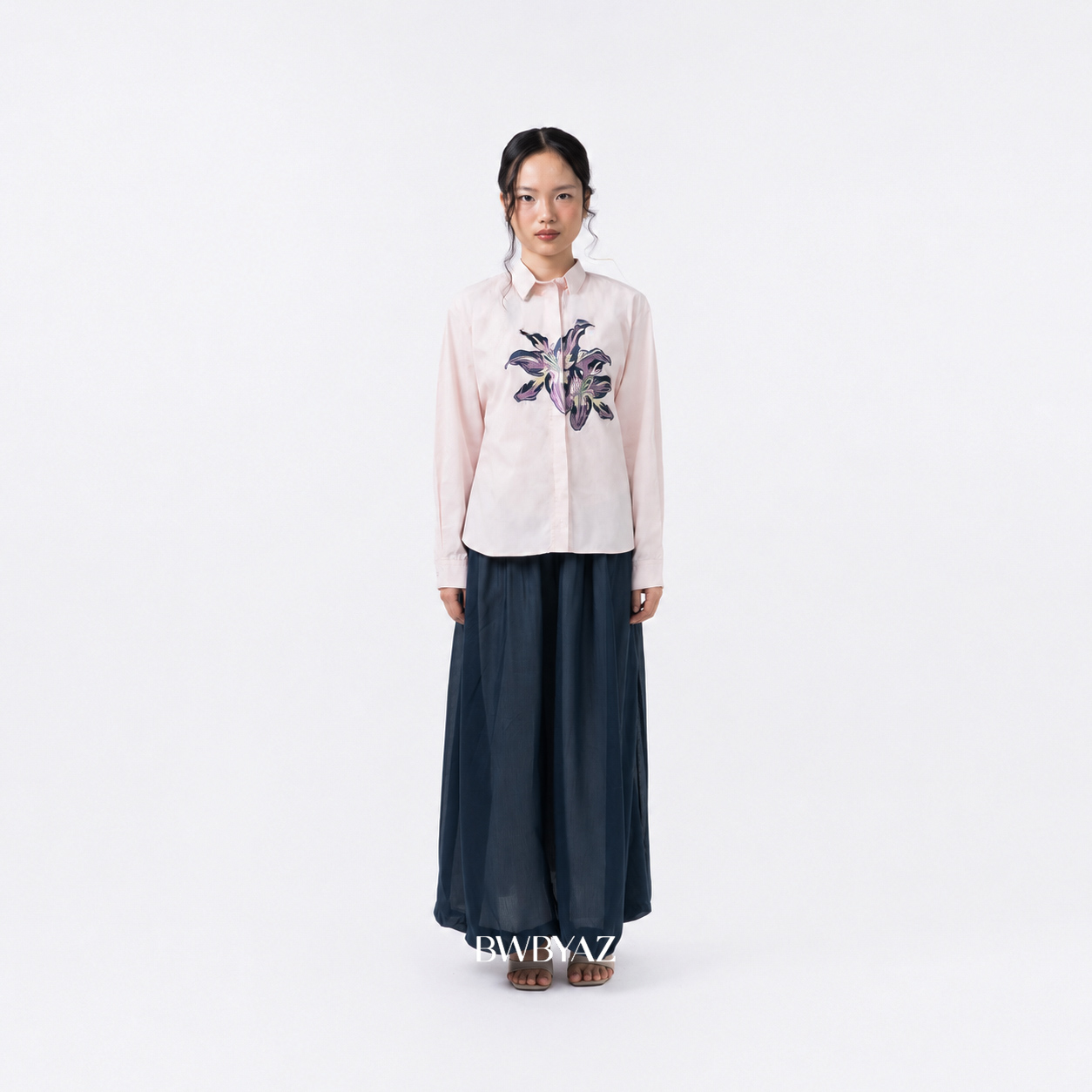 BWBYAZ - Thaliana Blooming Shirt