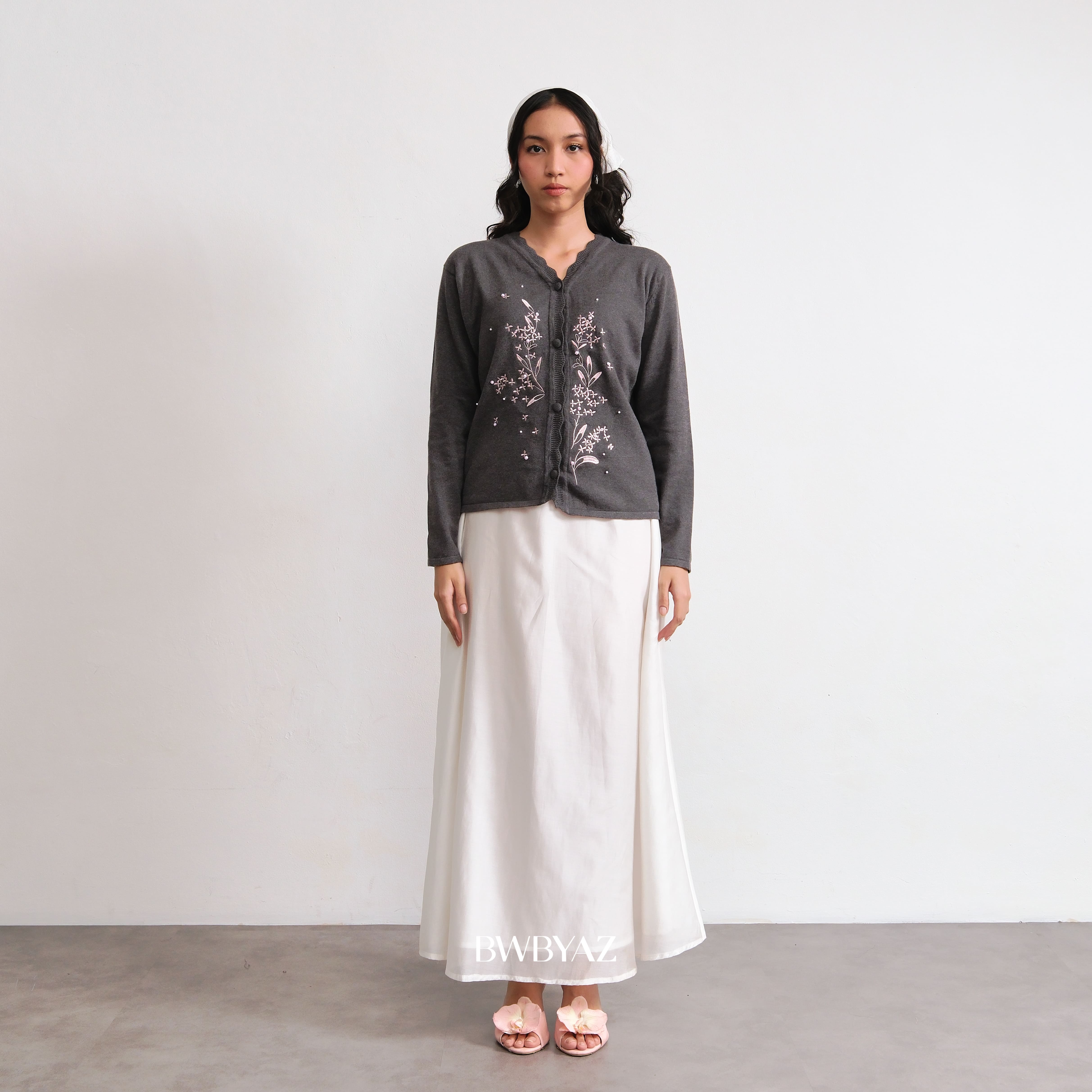 BWBYAZ - Lucille Sparkle Cardigan (READY STOCK)