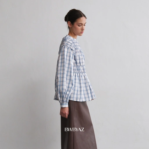 BWBYAZ - Pamela Shirred Blouse Signature