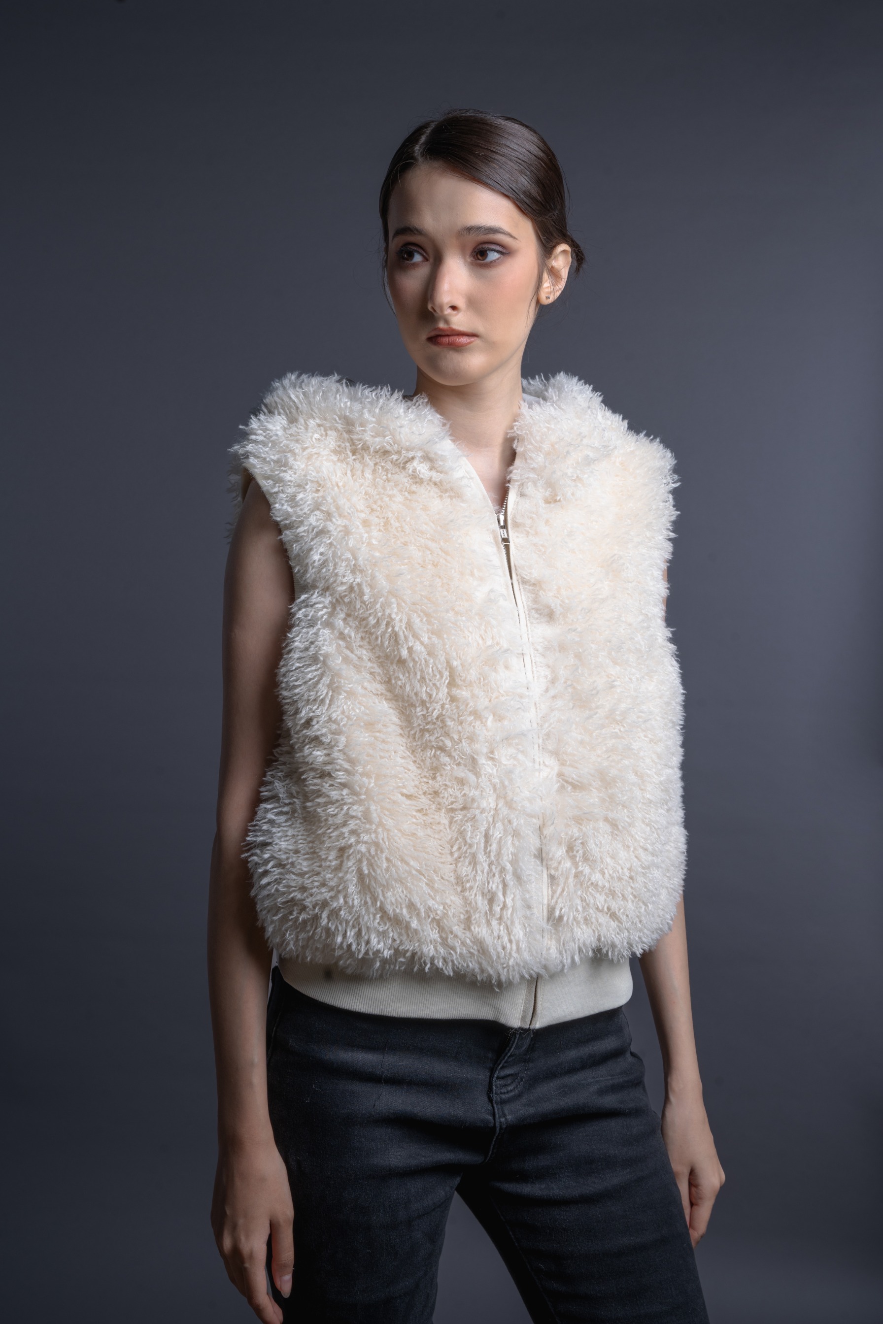 Teddy Sleeveless White Jacket - Ready Stock