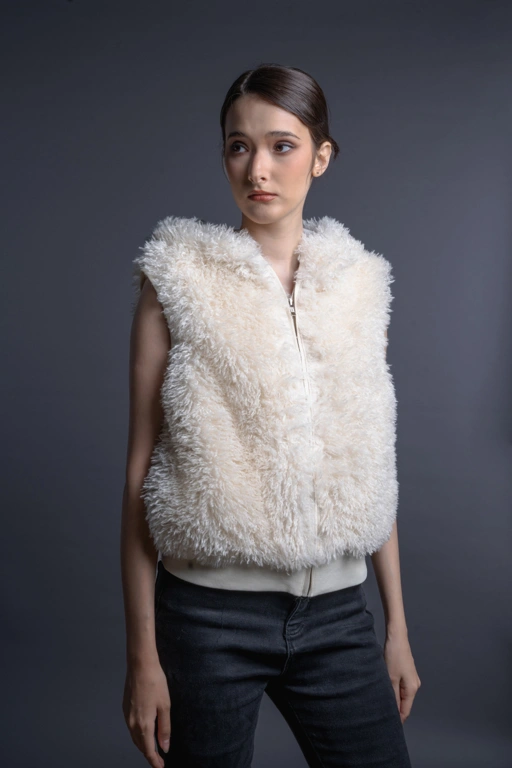 Image of Teddy Sleeveless White Jacket - Ready Stock