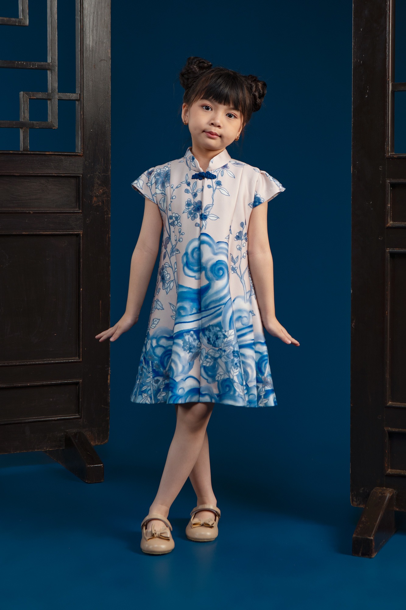 AN XIU KIDS DRESS PO Start Shipping End of January