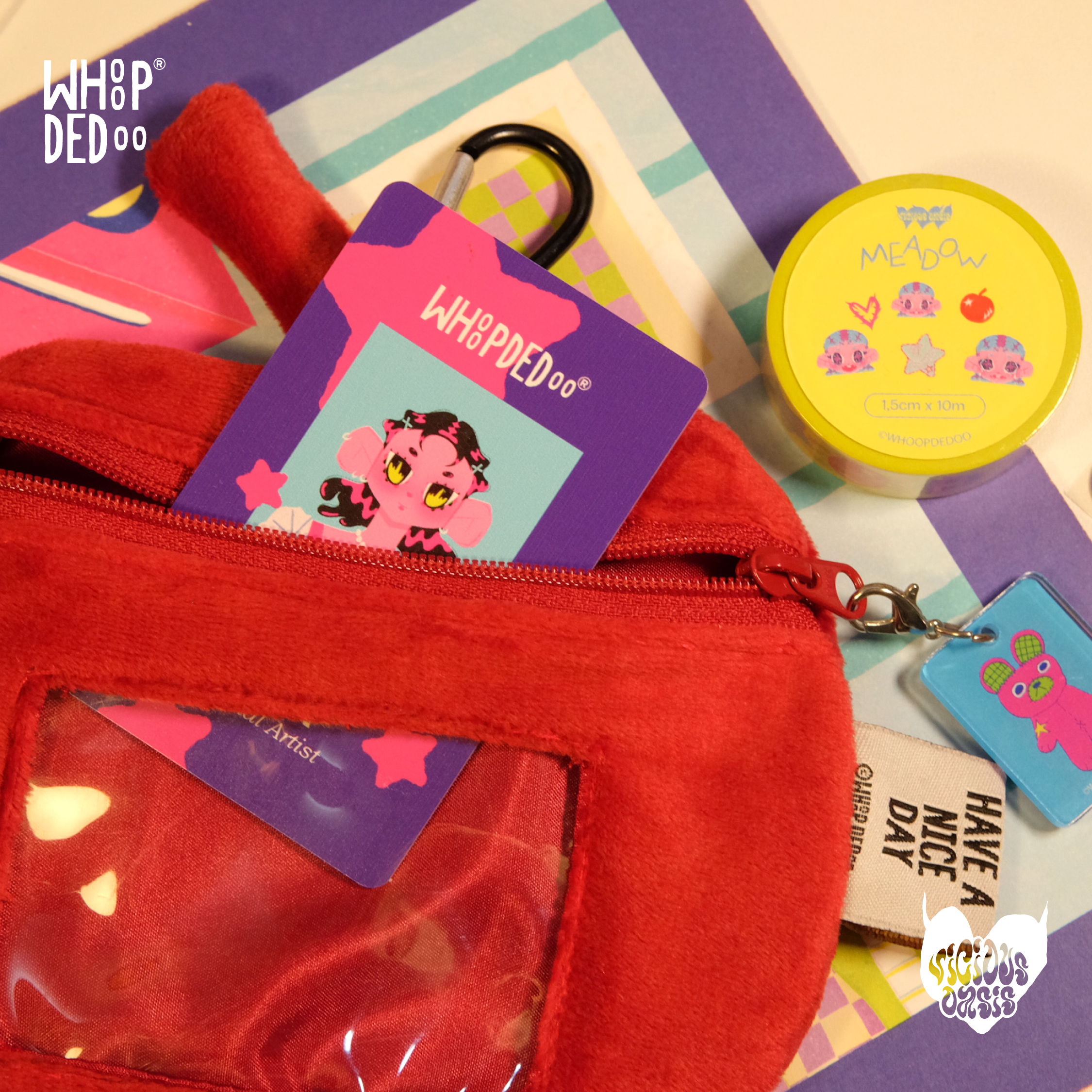 Pouch - Crimson Apple