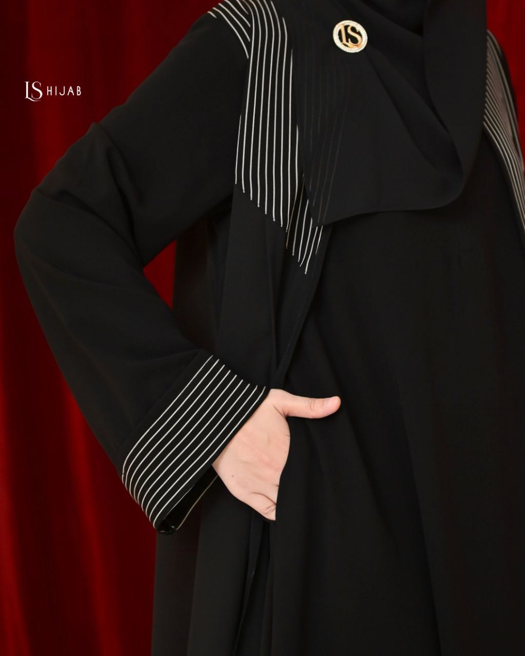 LS Hijab -Mazaya Dress Muslimah Elegant Nyaman Bahan Jetblack dengan Aksen Tartan