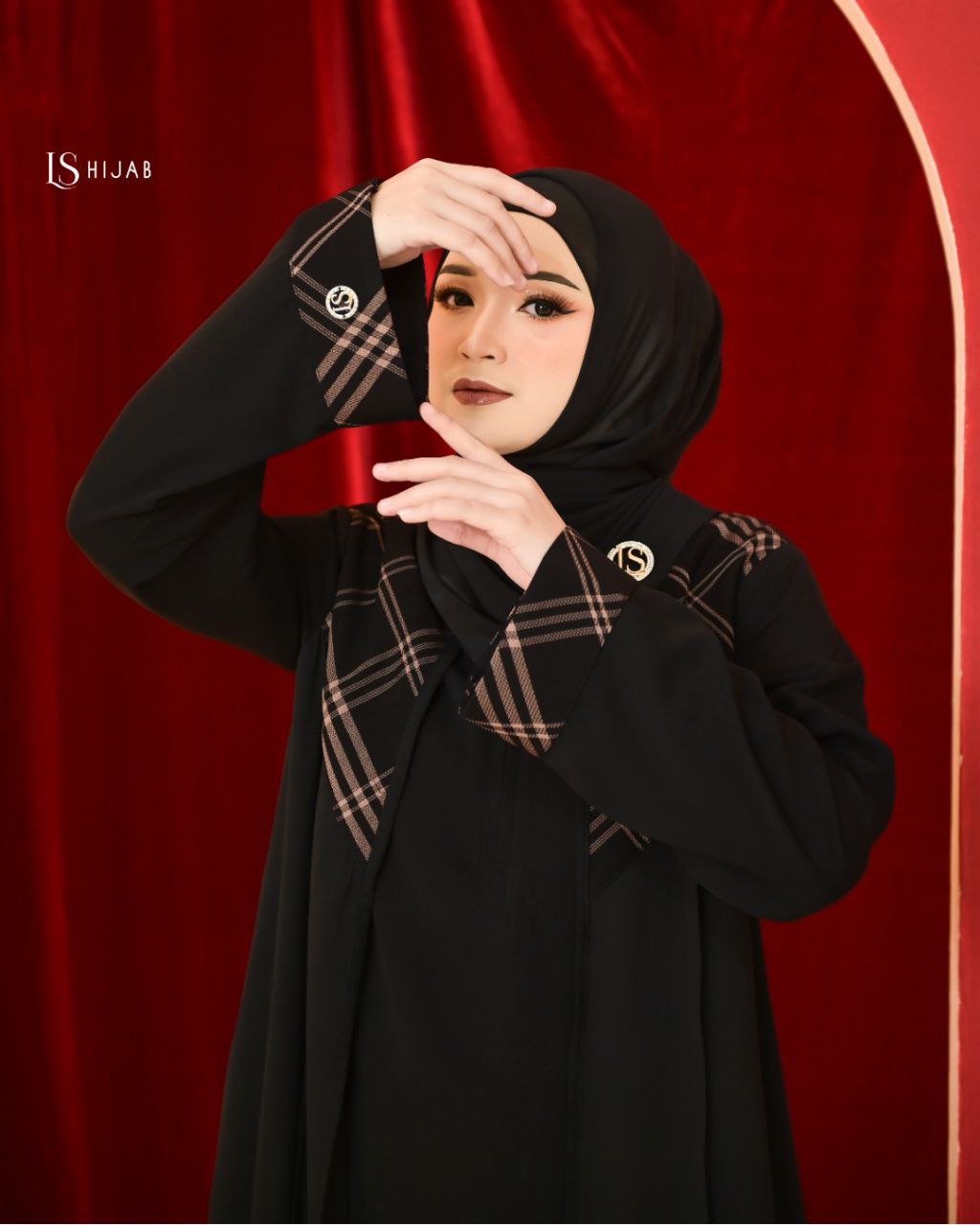 LS Hijab -Mazaya Dress Muslimah Elegant Nyaman Bahan Jetblack dengan Aksen Tartan