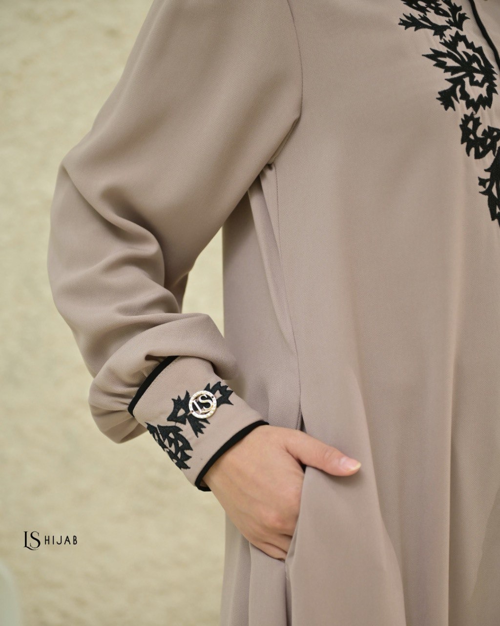 Aiza Dress - Dress Only