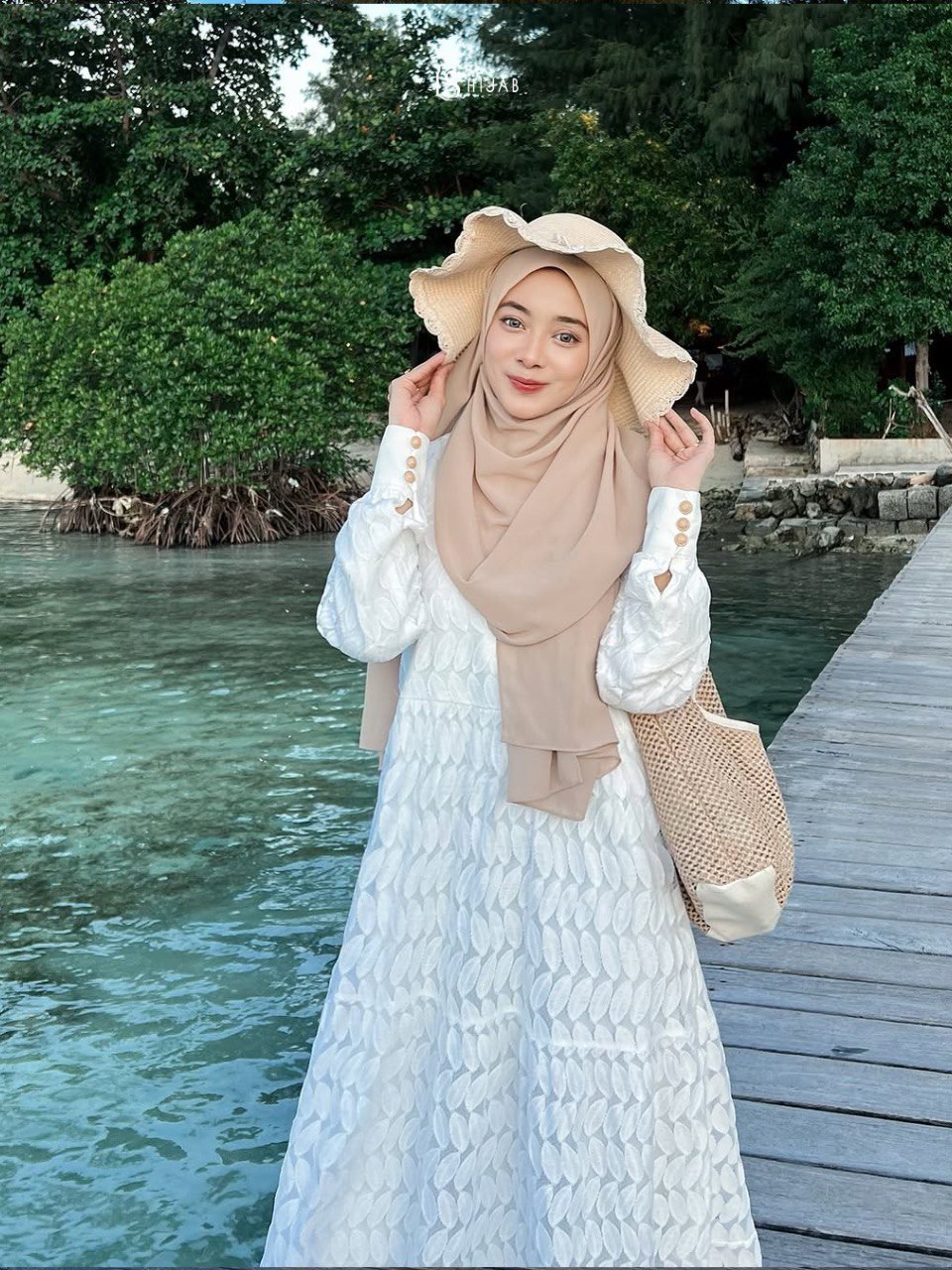 LS Hijab - Alesha Dress Wanita Muslimah Nyaman Elegant Dan Mewah, Dress Lebaran 2026 Dengan Bahan Brukat Premium