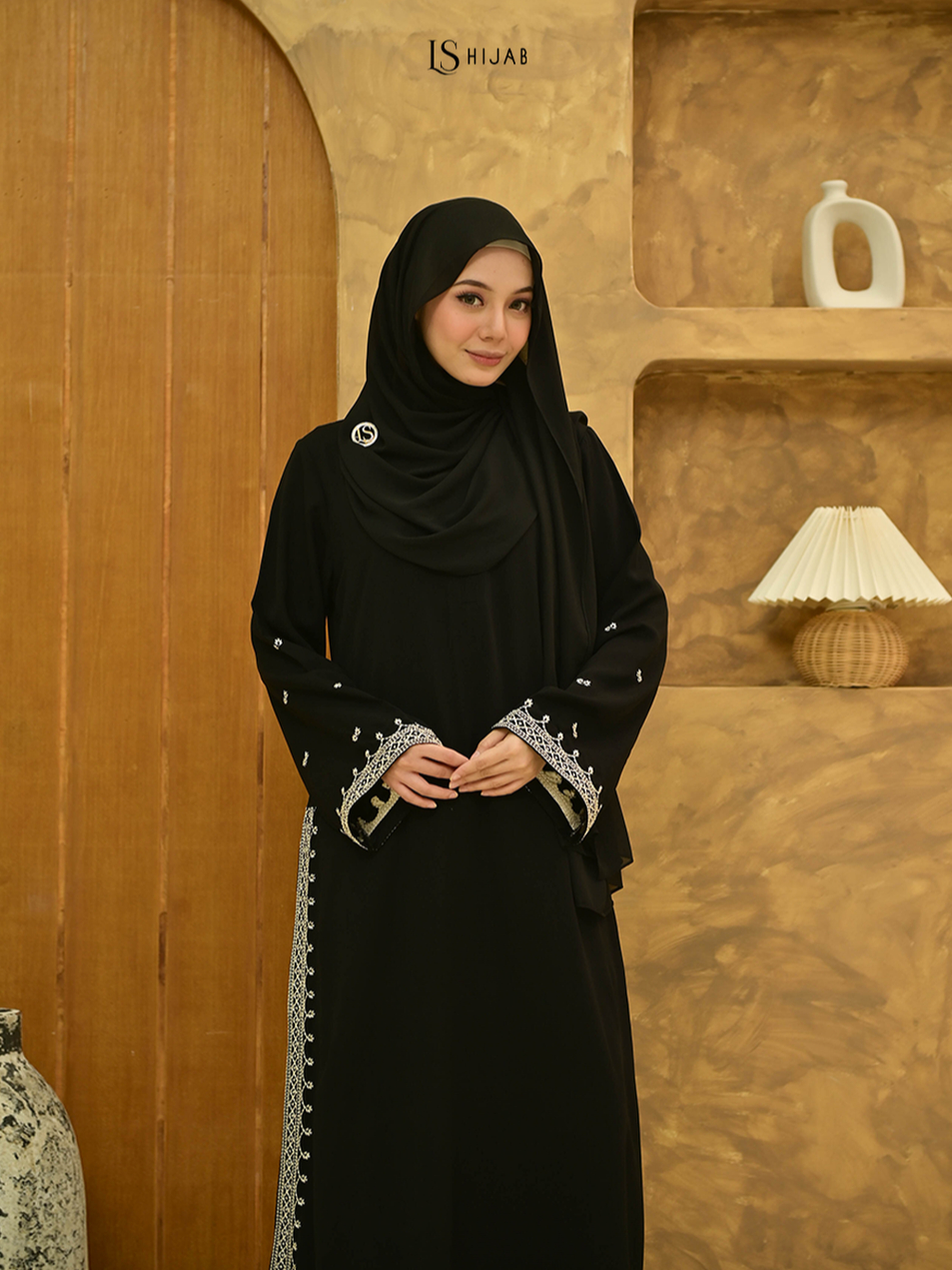LS Hijab - Nayla Abaya One Set Kulot Kekinian Dengan Bahan Jetblack Black Gold Premium