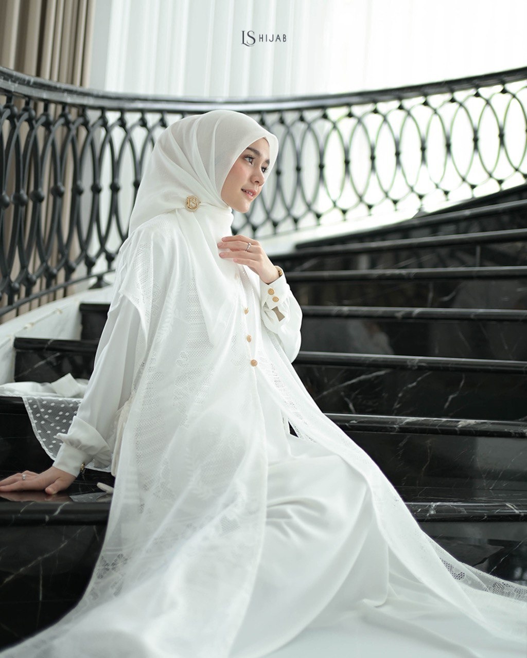 Yaseera Dress Muslimah - Outer Brukat Premium Lepas Pasang
