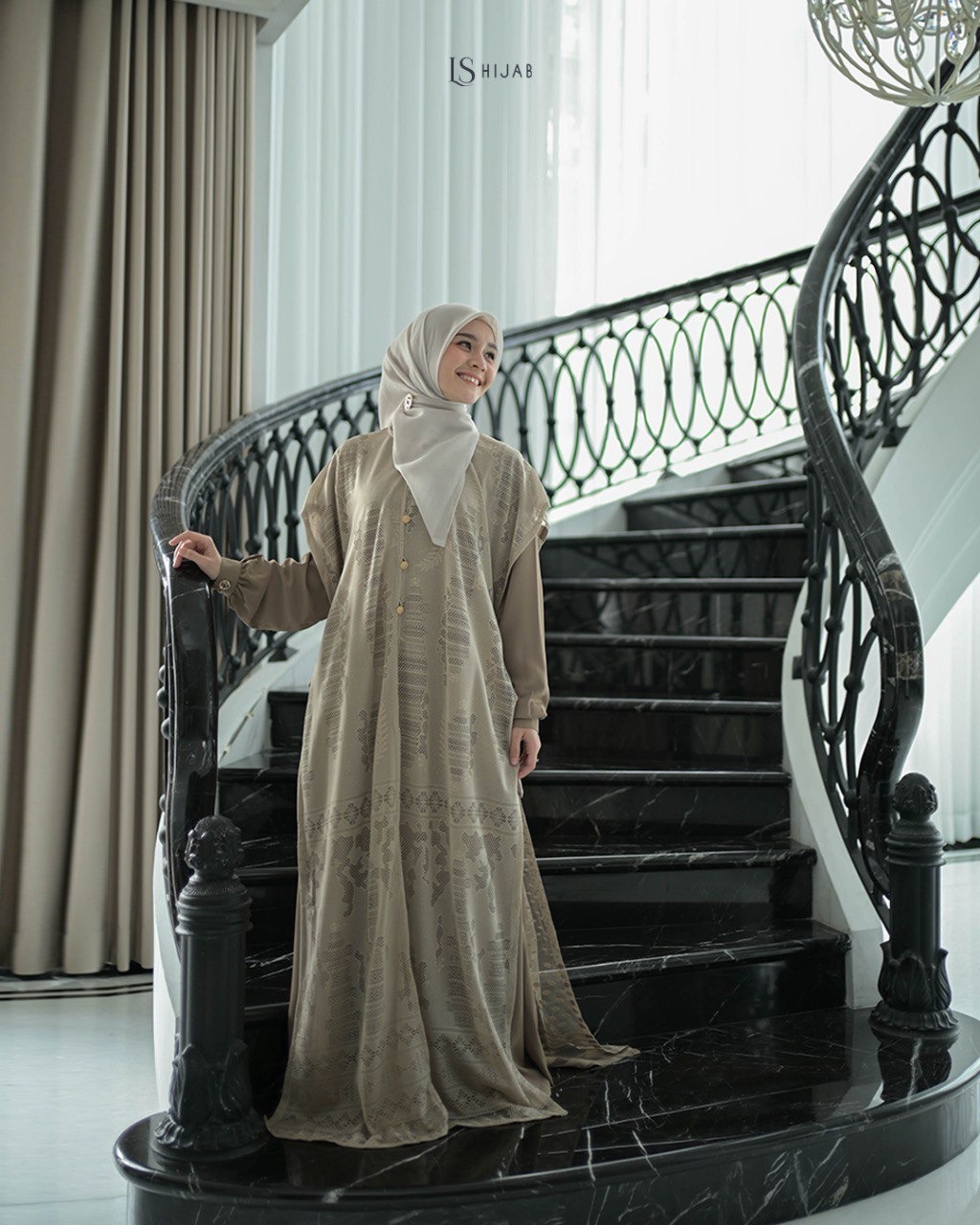 Yaseera Dress Muslimah - Outer Brukat Premium Lepas Pasang