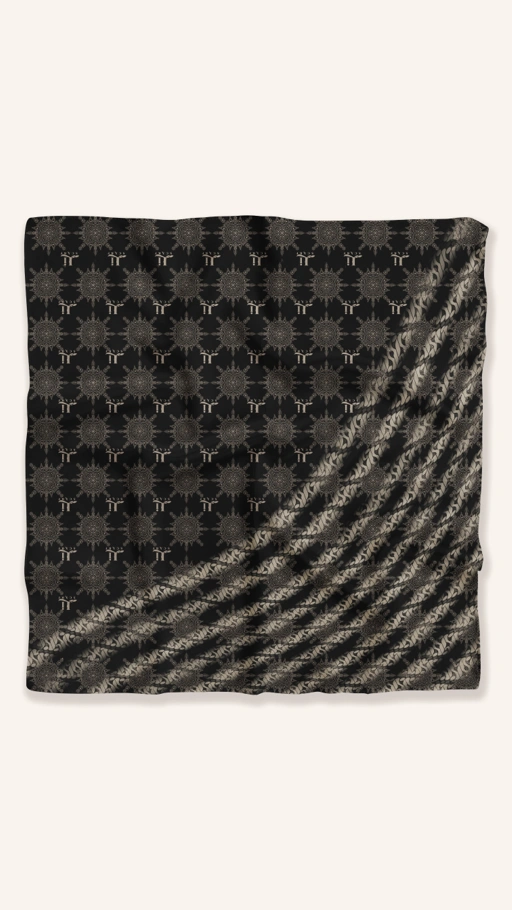 Image of PARANG RUSAK SCARF