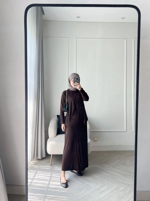 Image of YUMNA SET