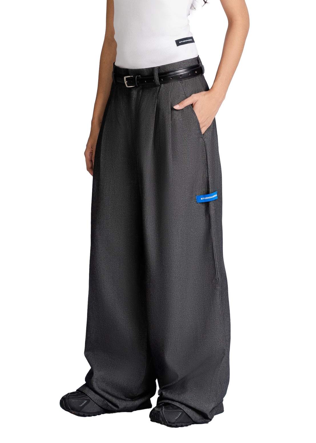 Double Pleated Trousers in Dark Grey