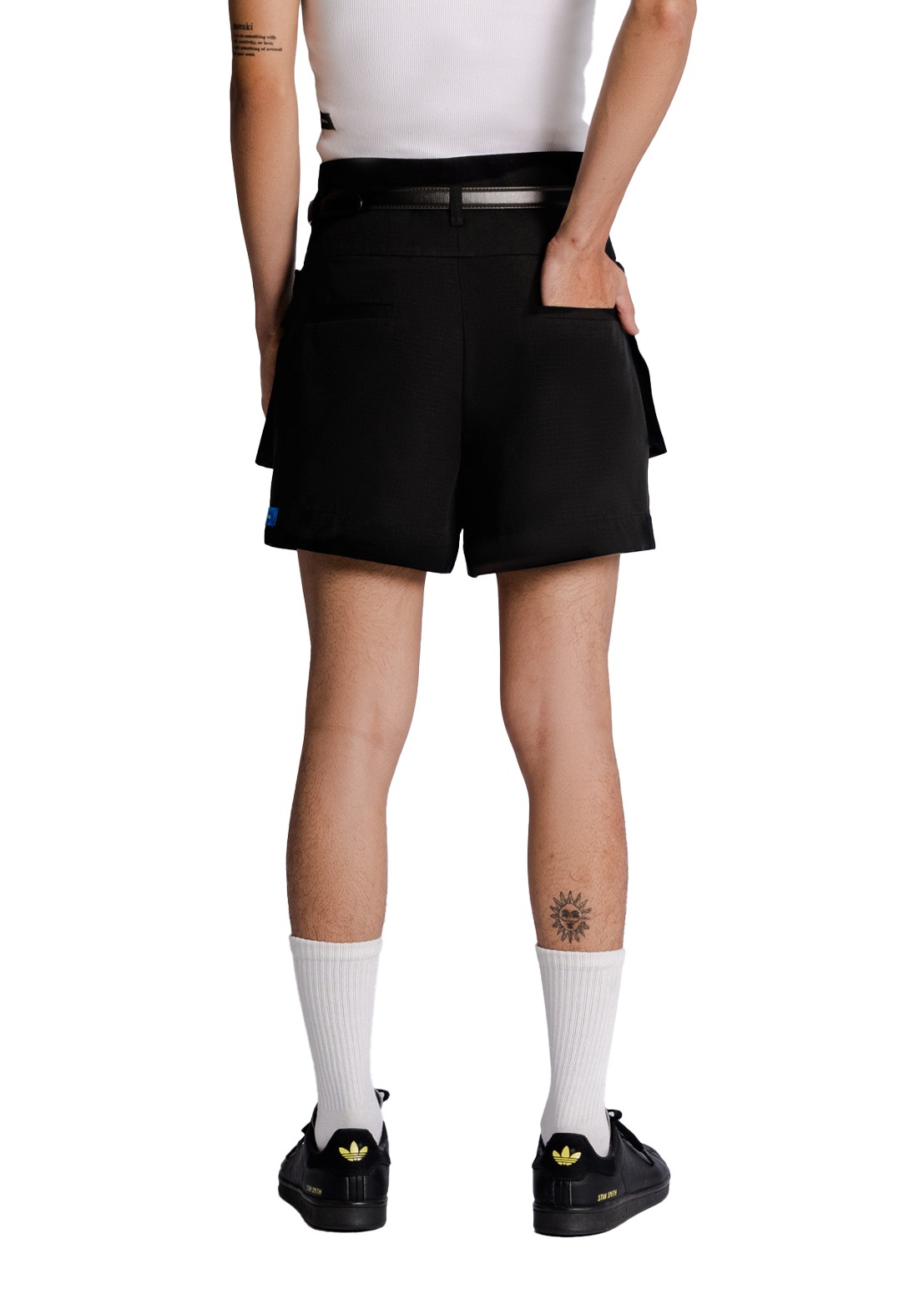 Big Band Double Pocket Shorts in Black