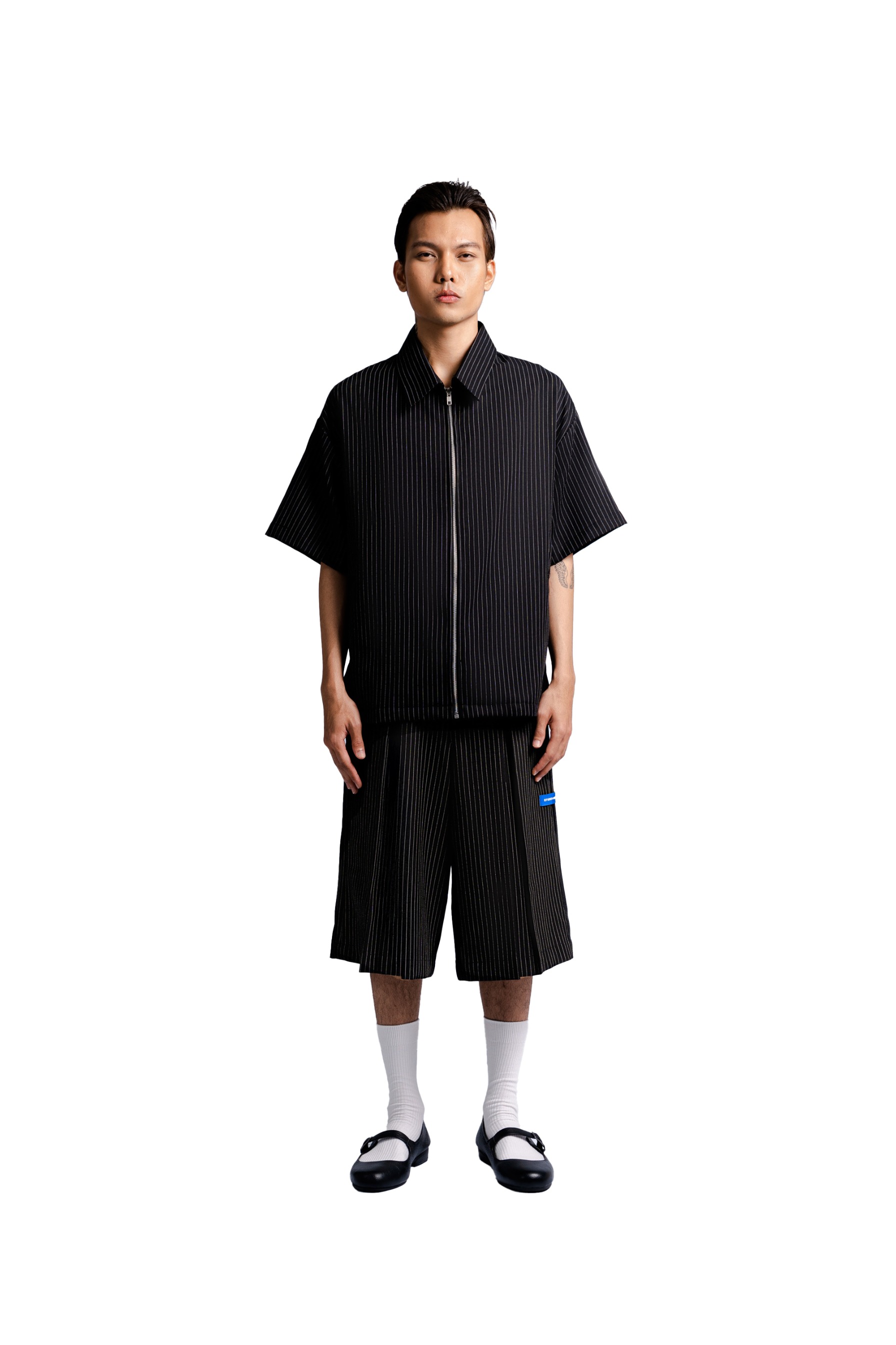 Boxy Zipper Shirt in Black Pinstripe