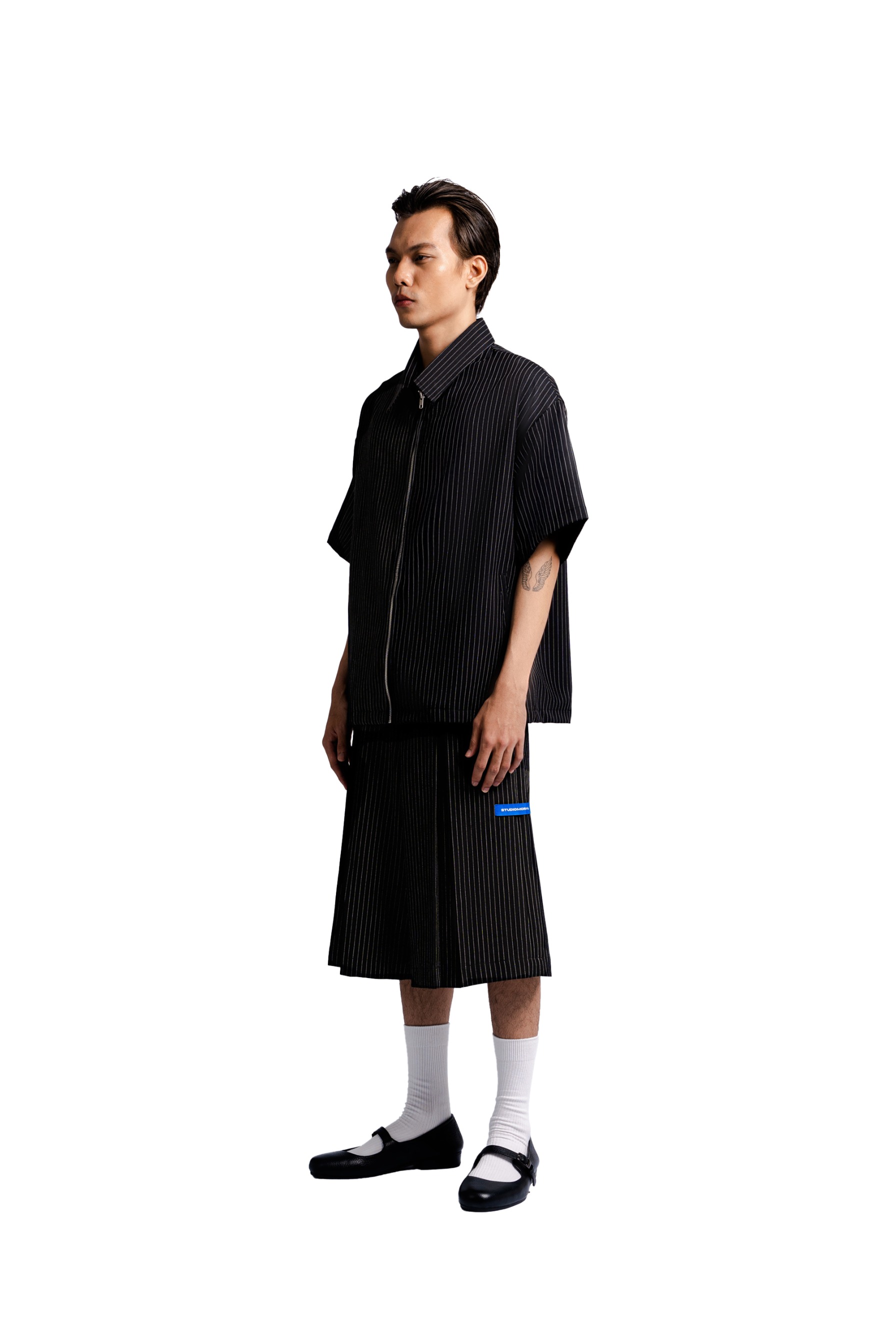 Boxy Zipper Shirt in Black Pinstripe