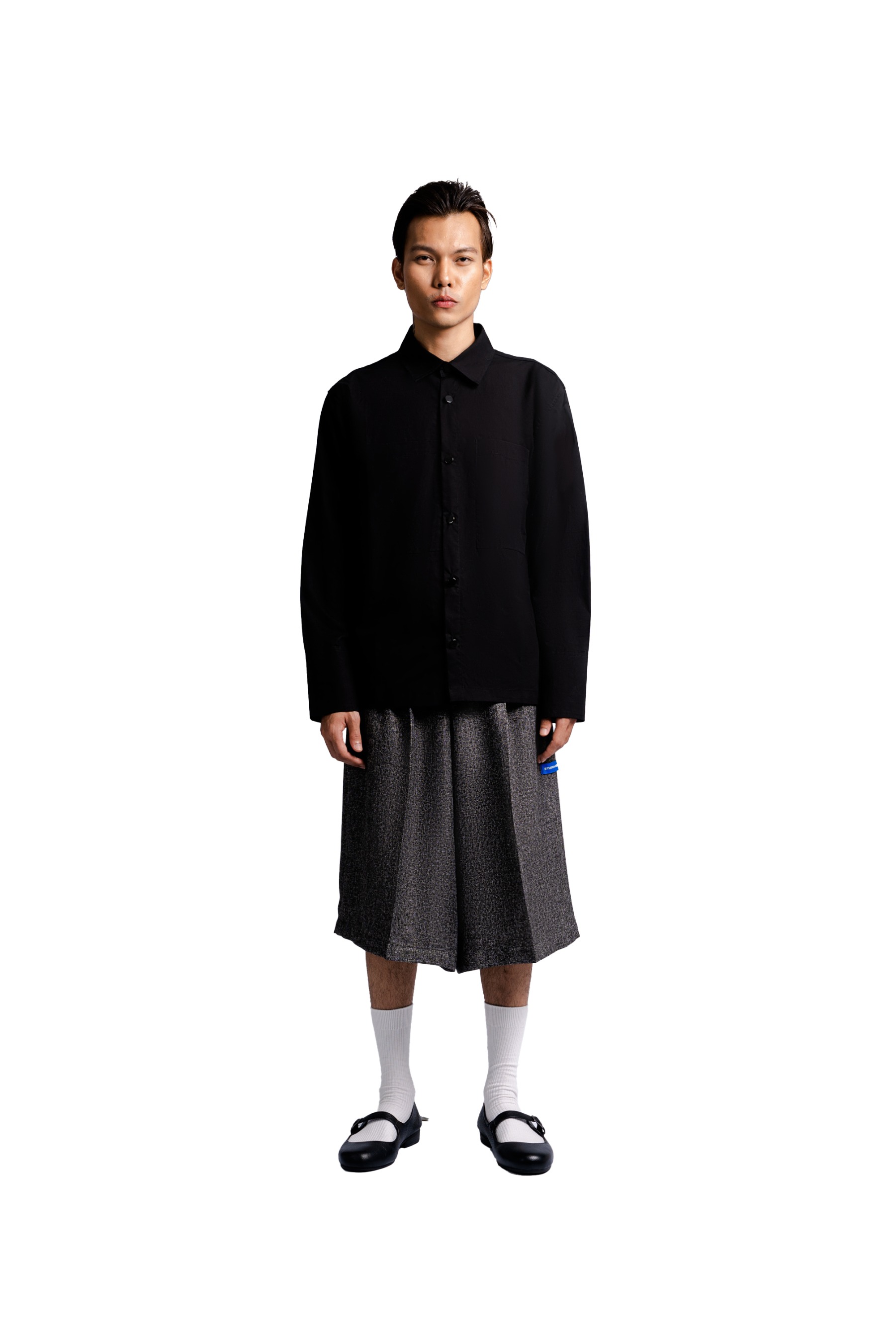 Long Sleeve Shirt with Half Detachable Pocket in Black