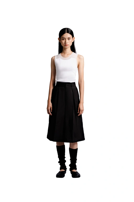 Image of Bermuda Pants in Black