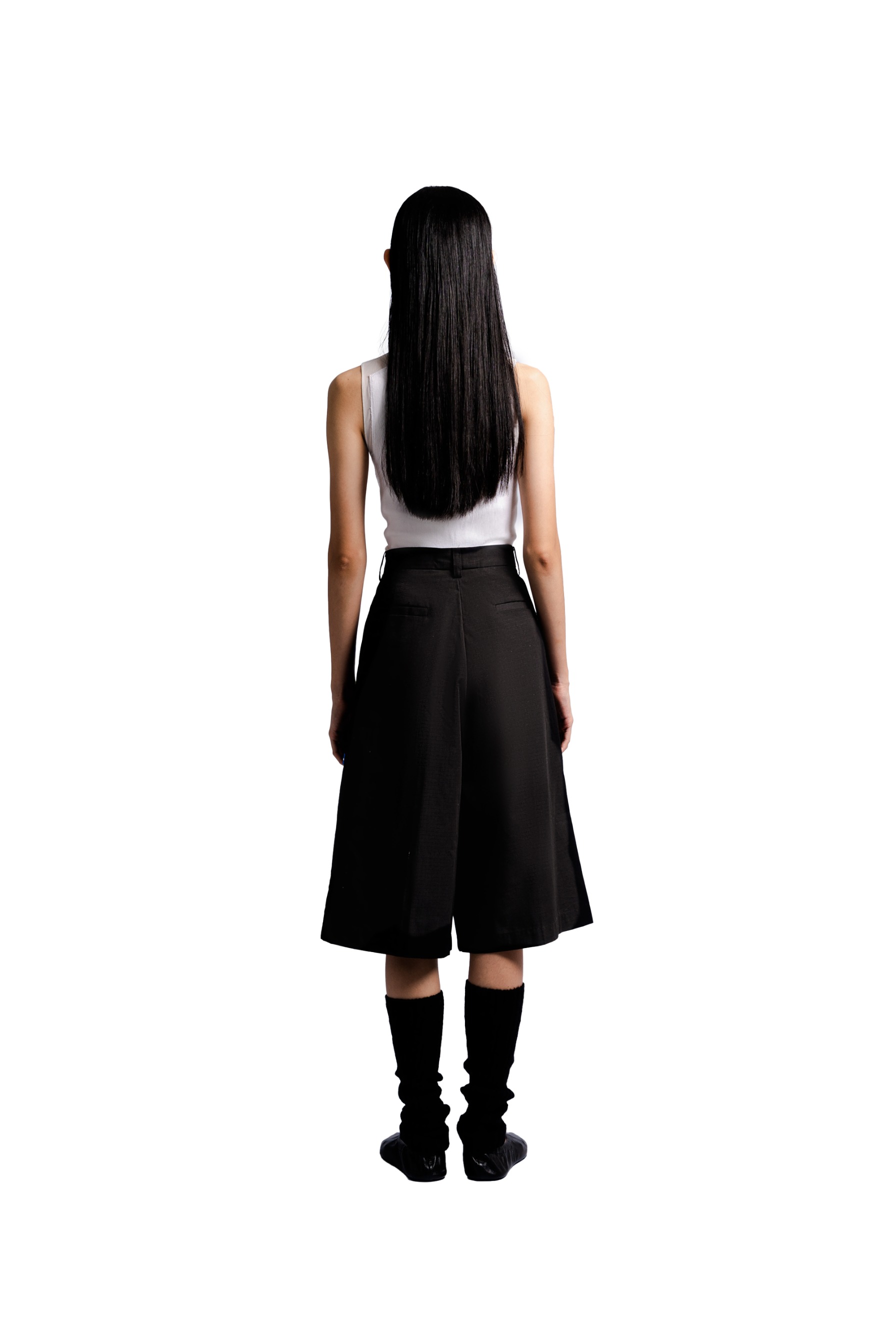Bermuda Pants in Black