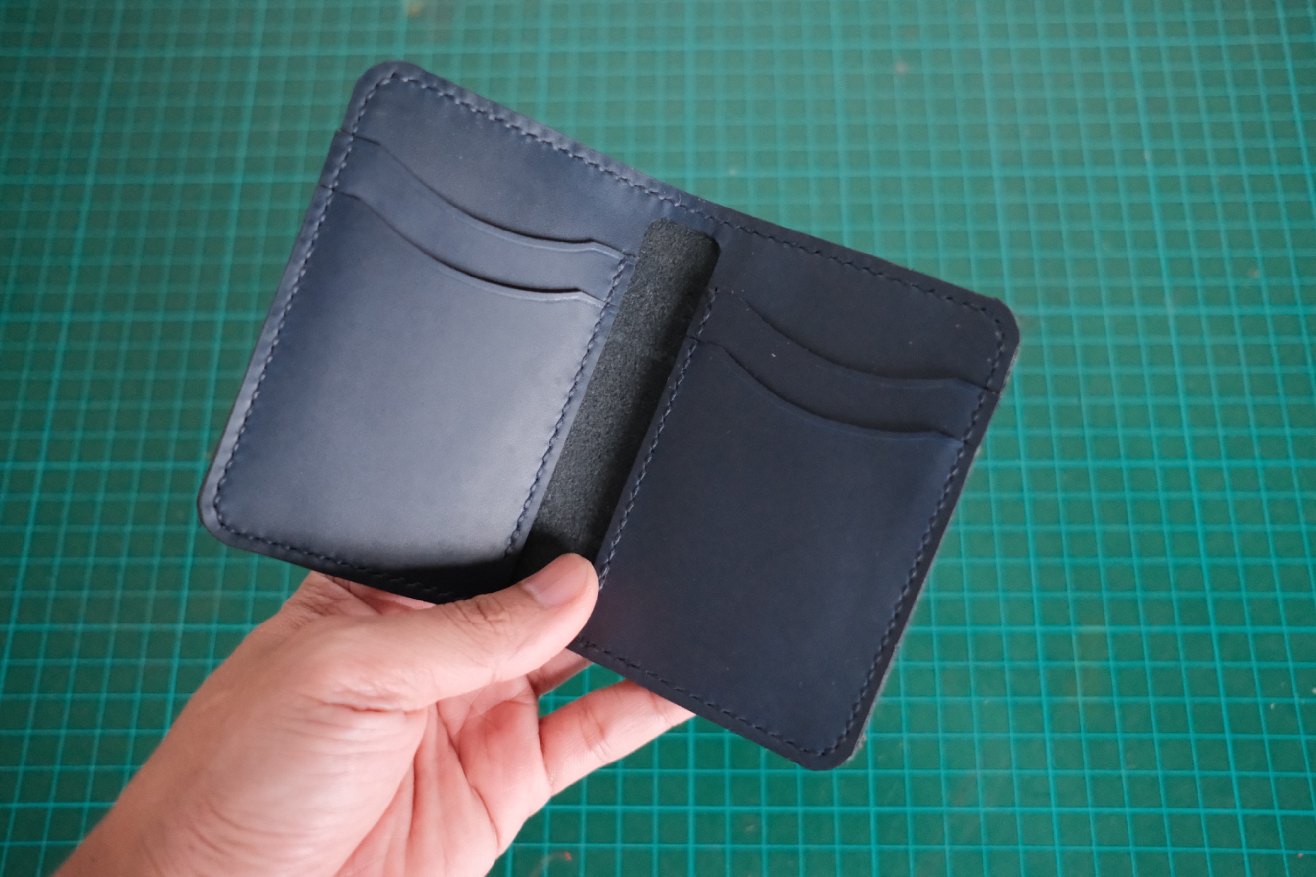 Leather Bifold Wallet ii
