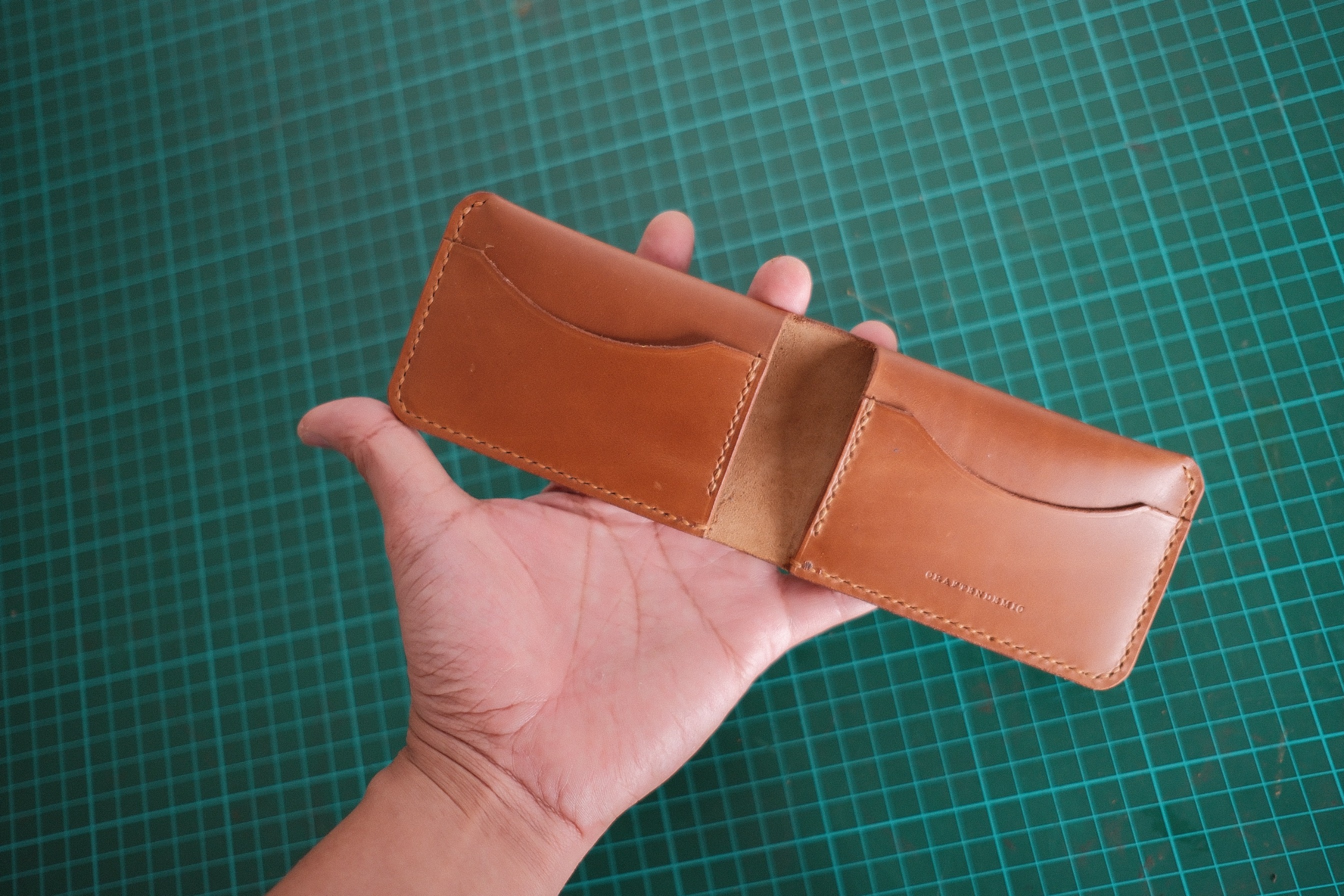 Bifold wallet type 4