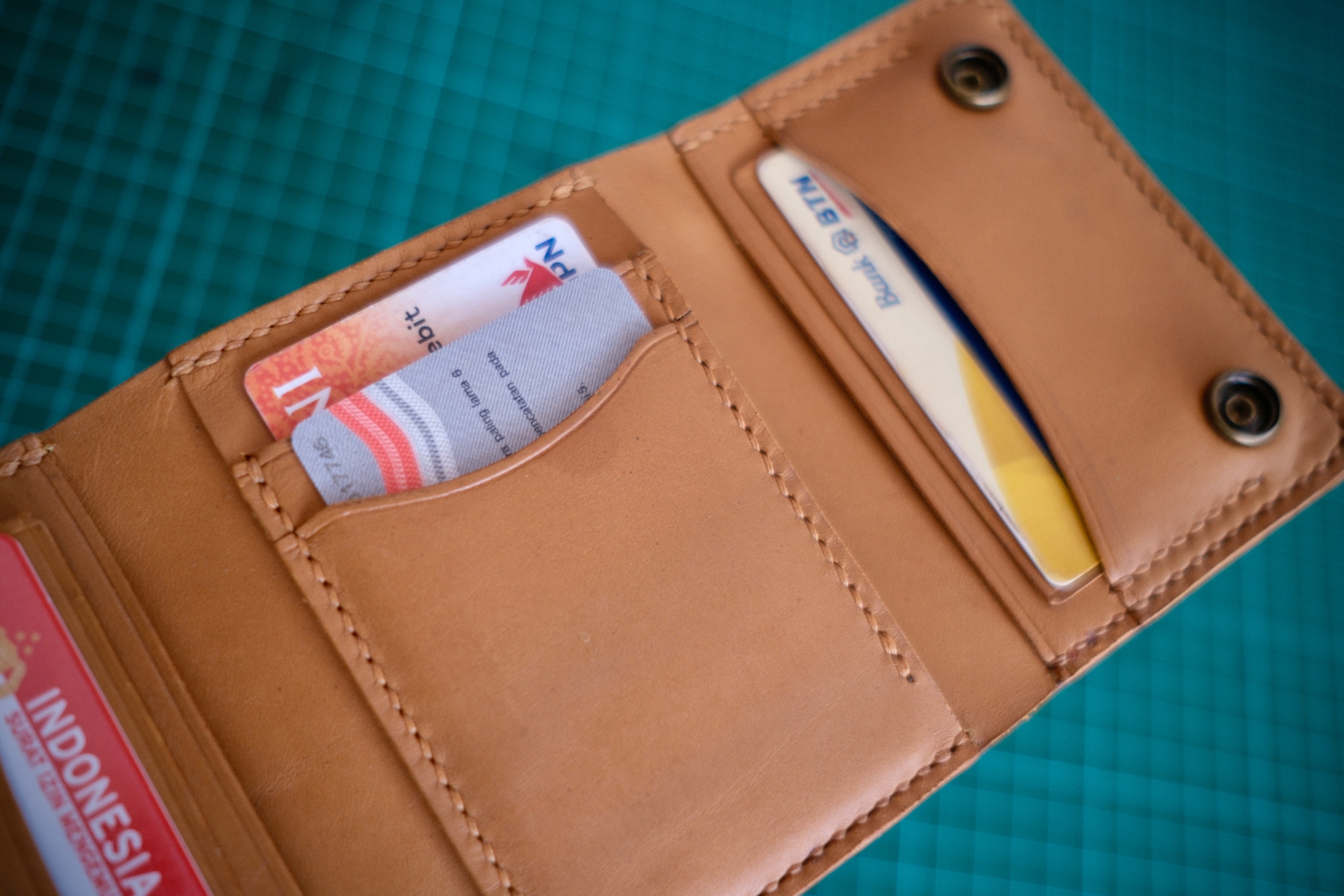 Leather Trifold Man Wallet