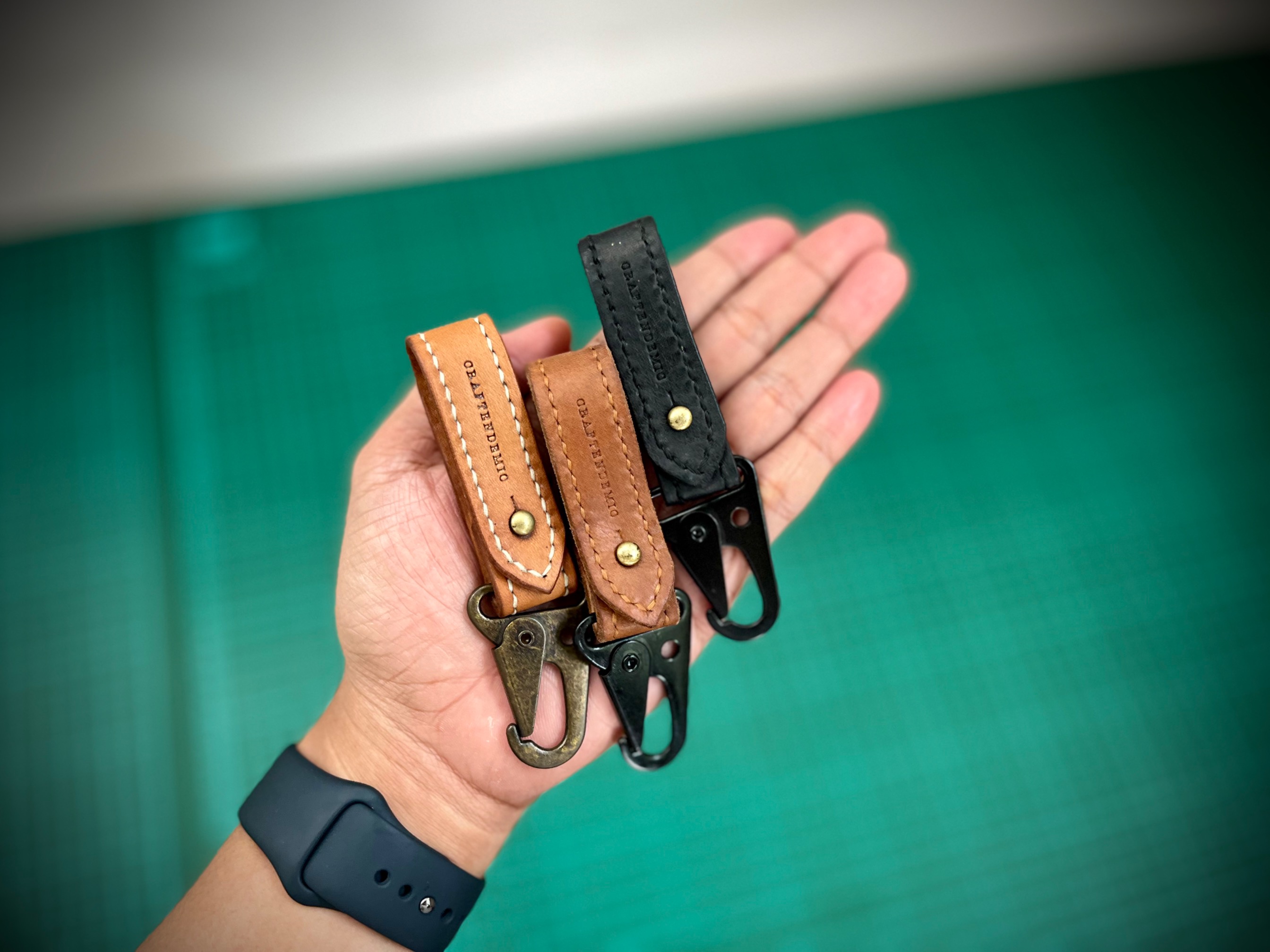 Leather Key Hook / medium key chain