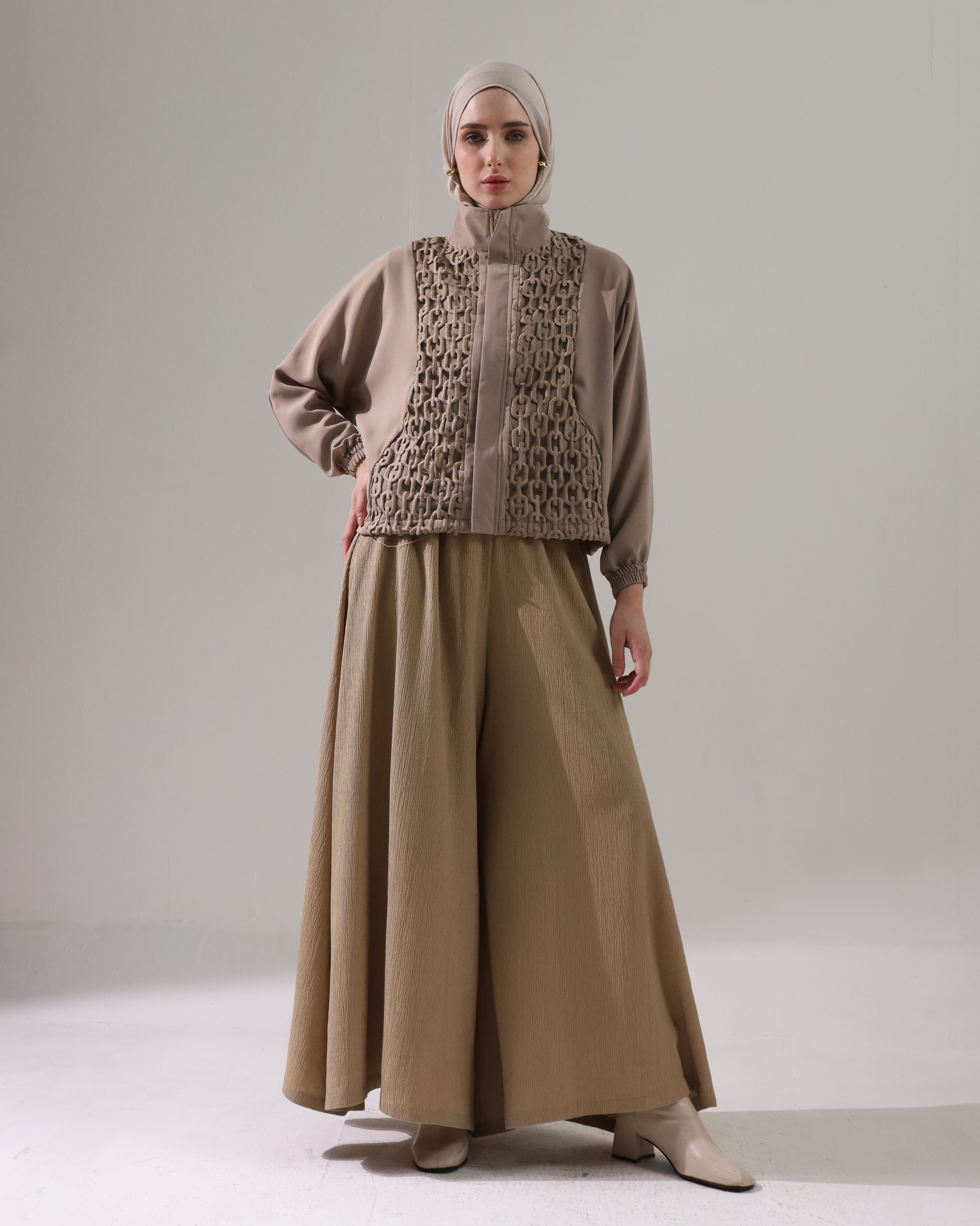 BELYANZA - Pradya Jacket Choco Crop